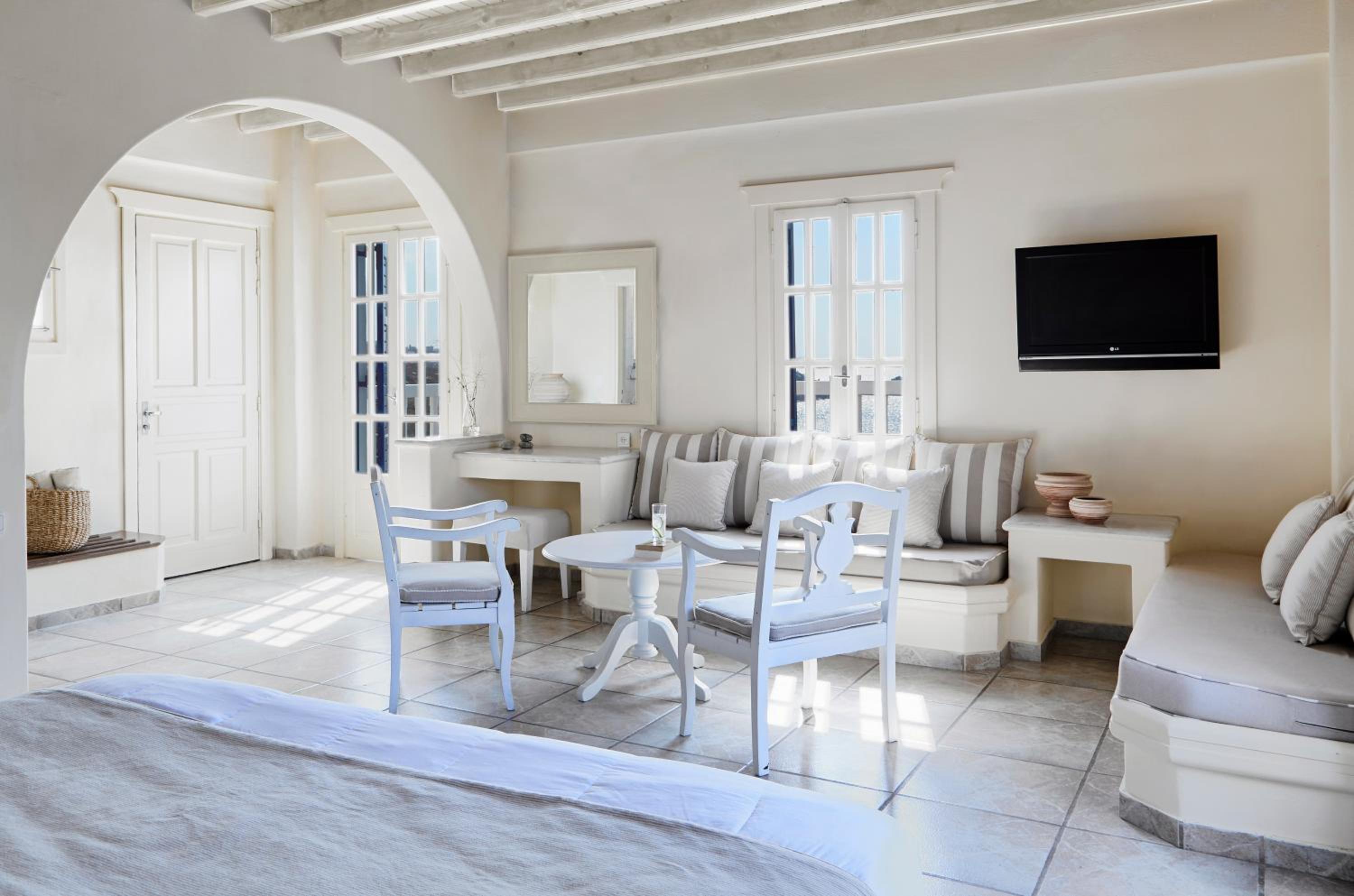 Junior Suite with Side Sea View - Photo 5