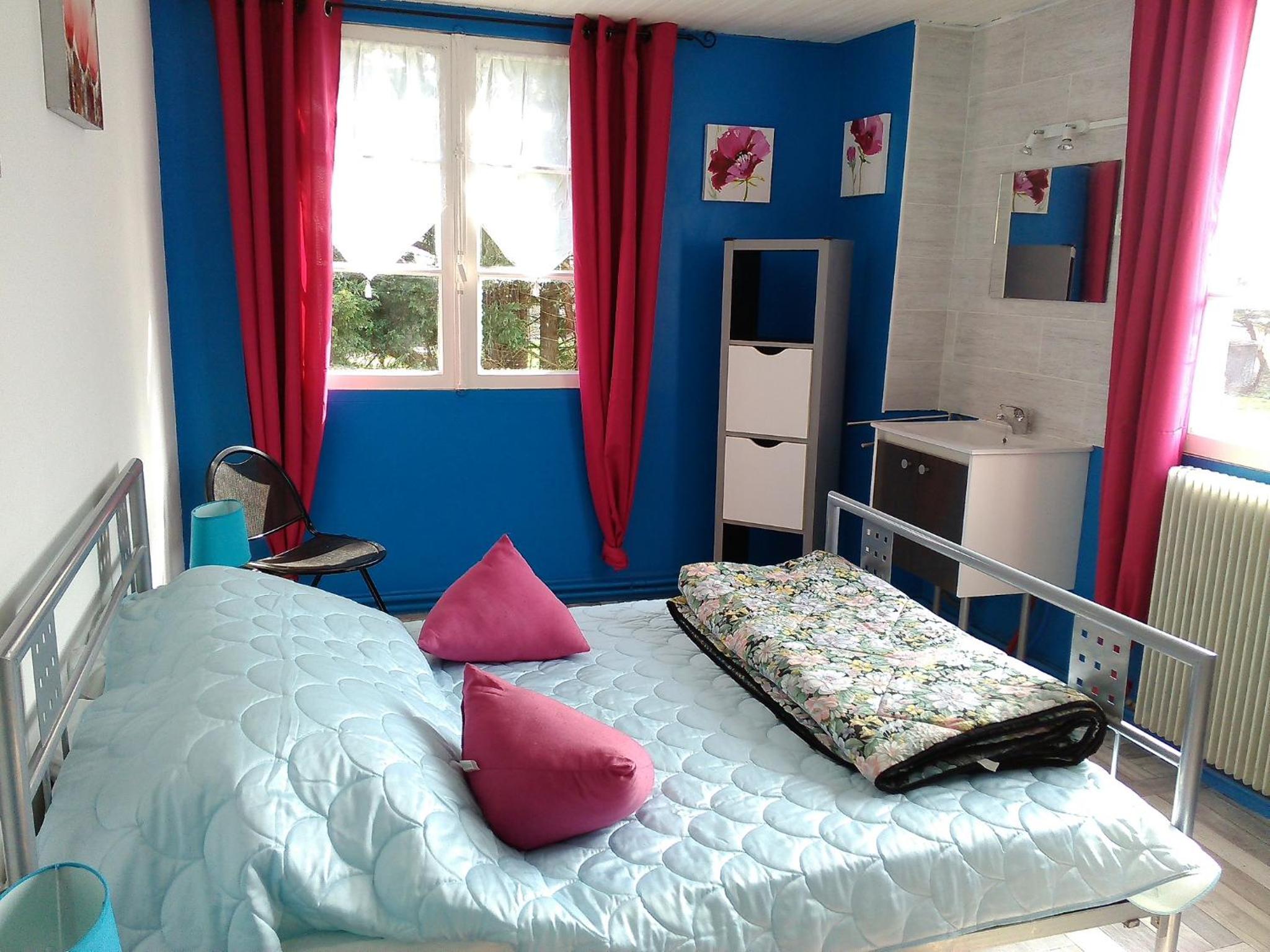 Three-Bedroom House photo 1
