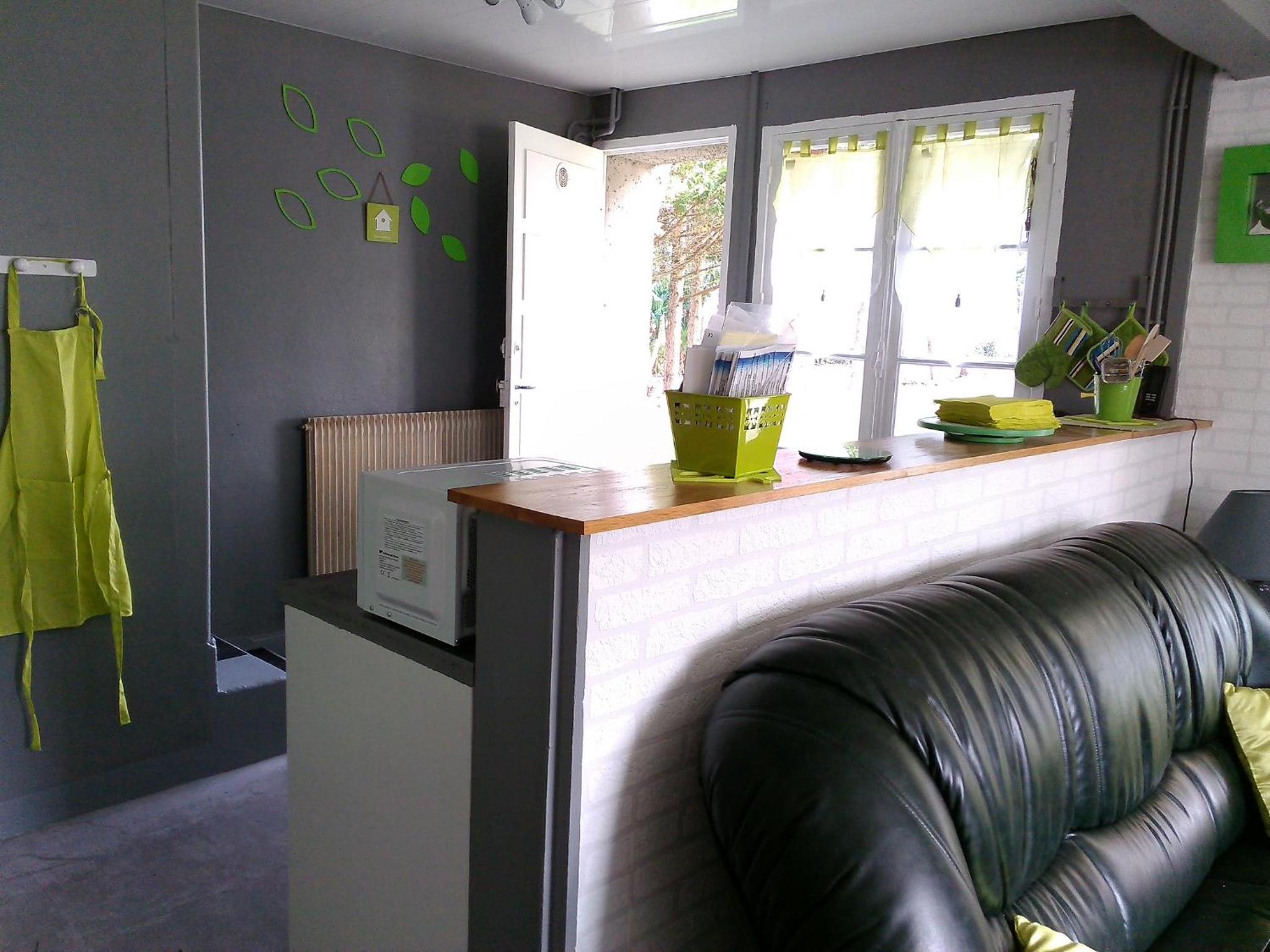 Three-Bedroom House photo 2