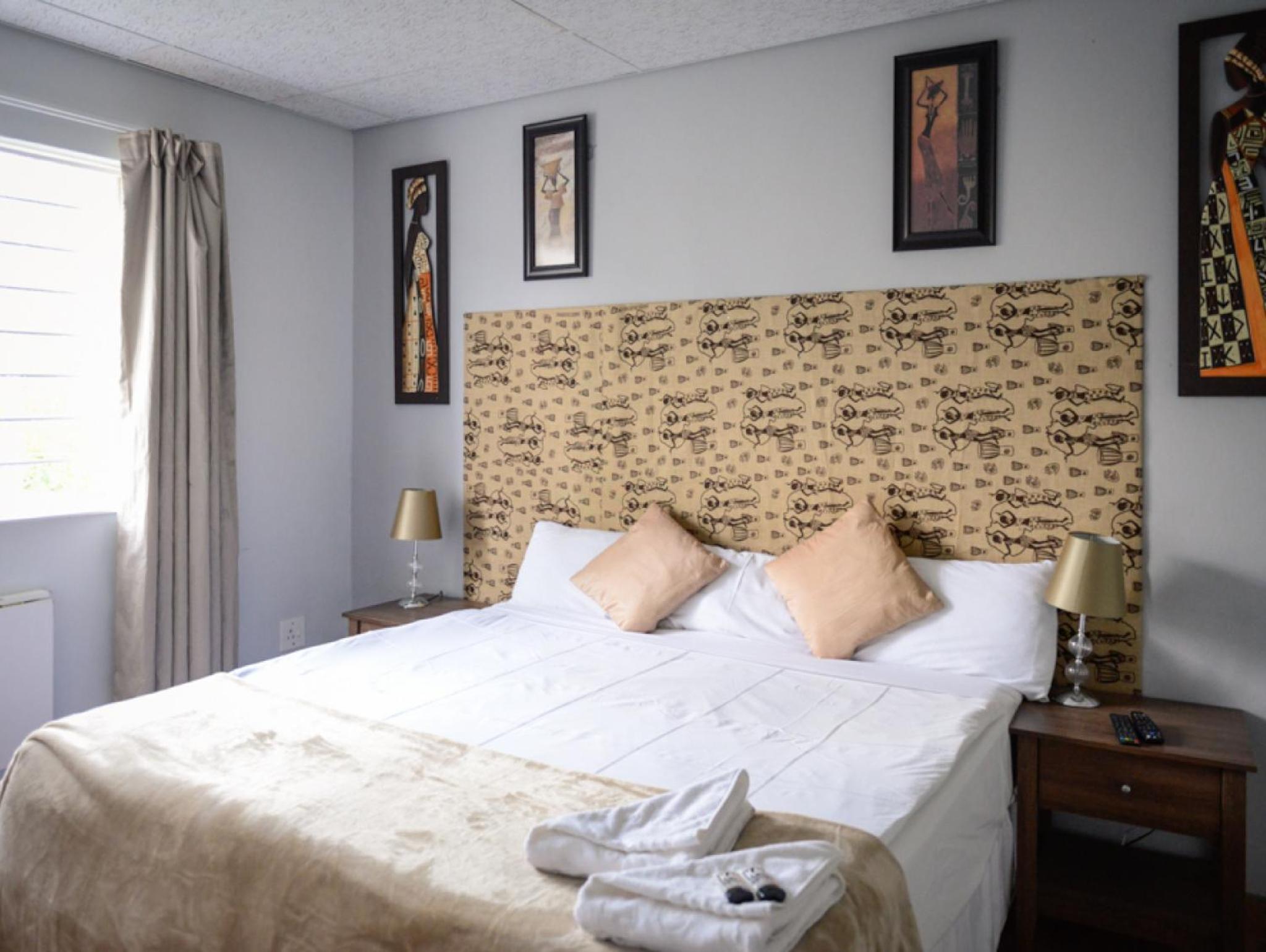 Double or Twin Room photo 3