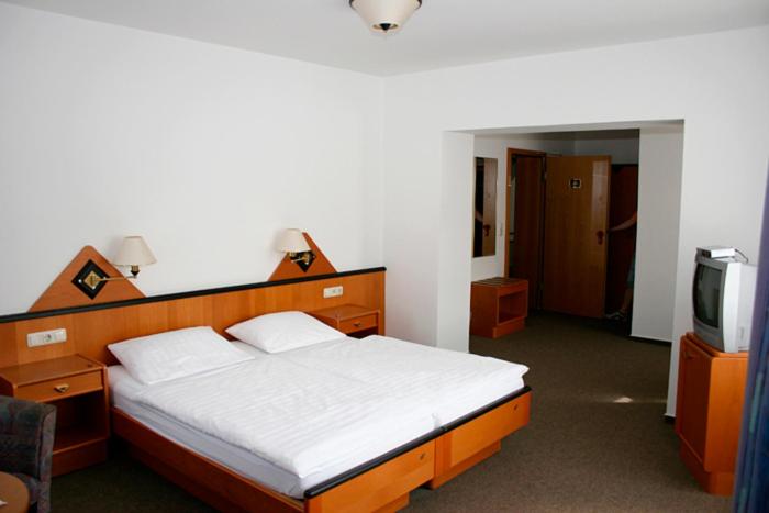 Triple Room - Photo 5