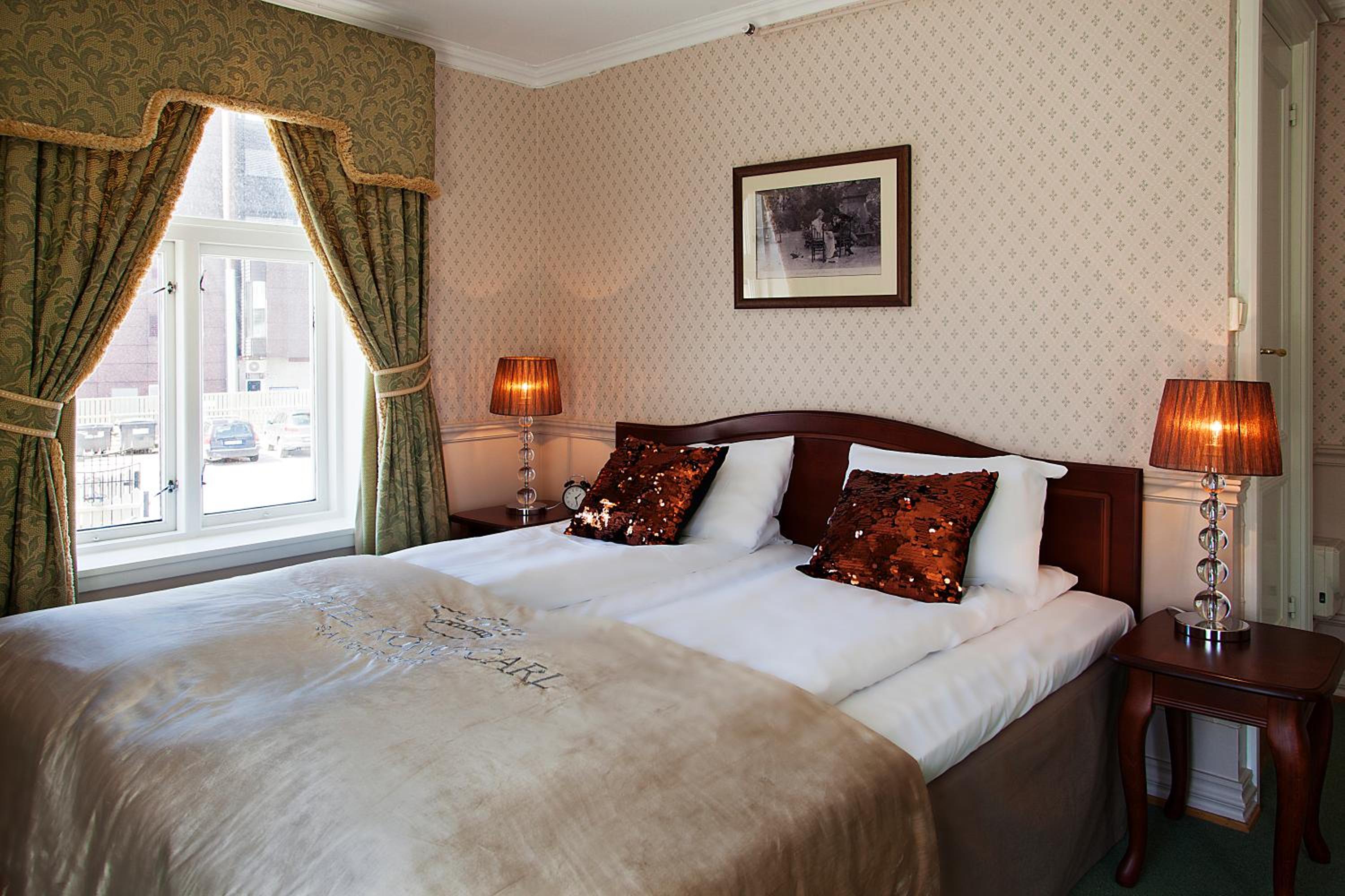 Double Room - Photo 6