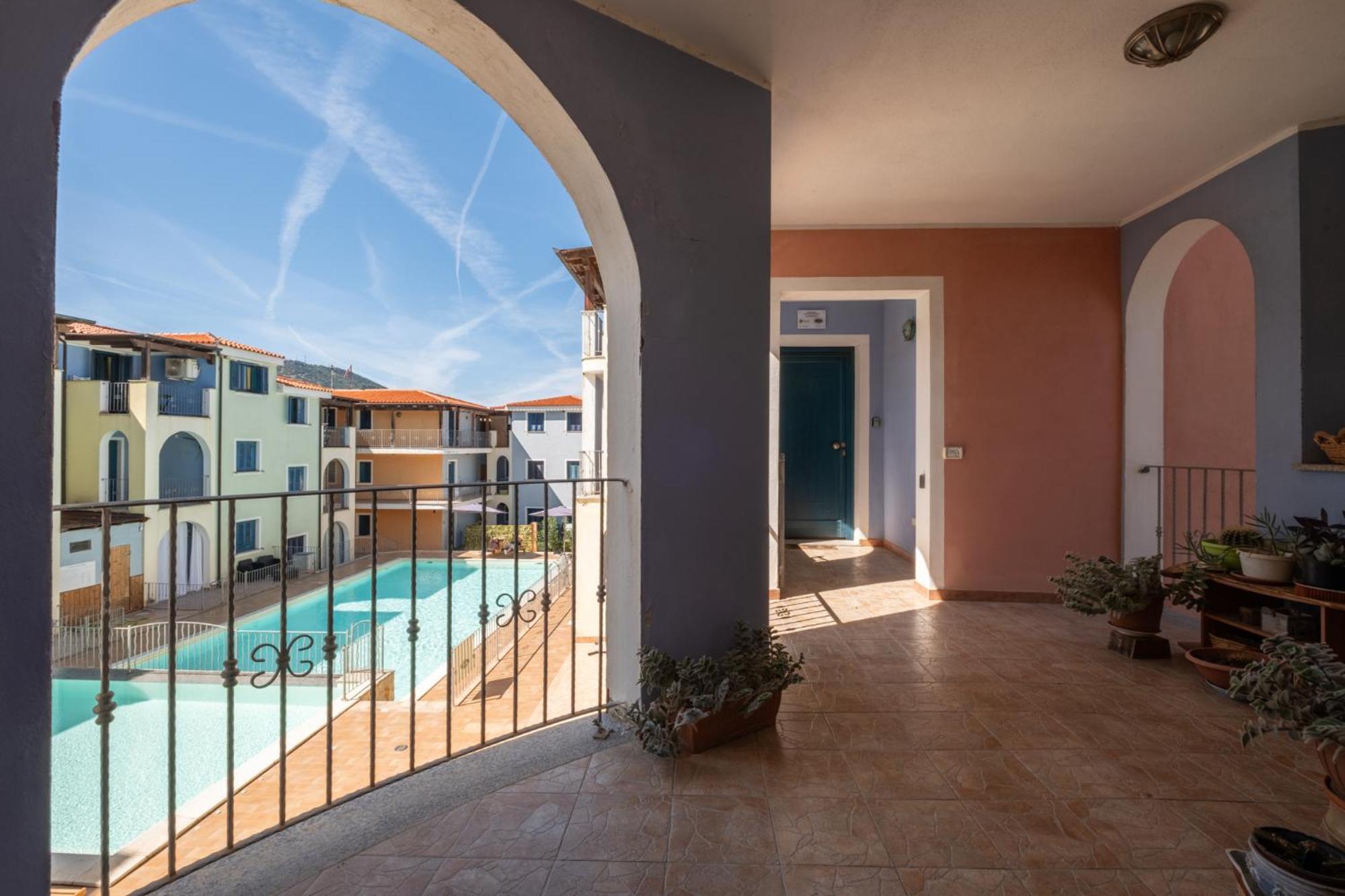 Two-Bedroom Apartment with Sea View photo 3