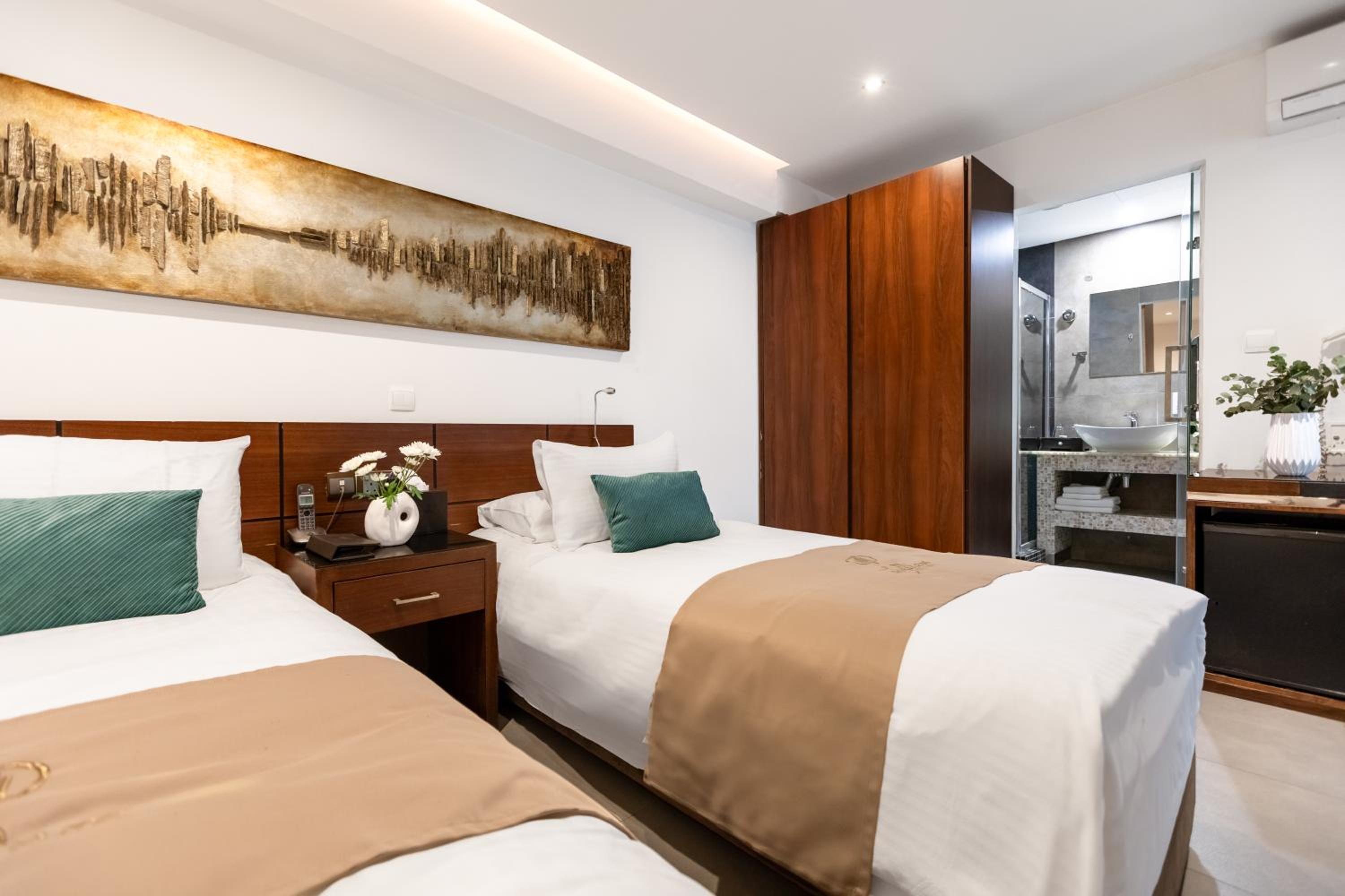 Superior Twin Room
