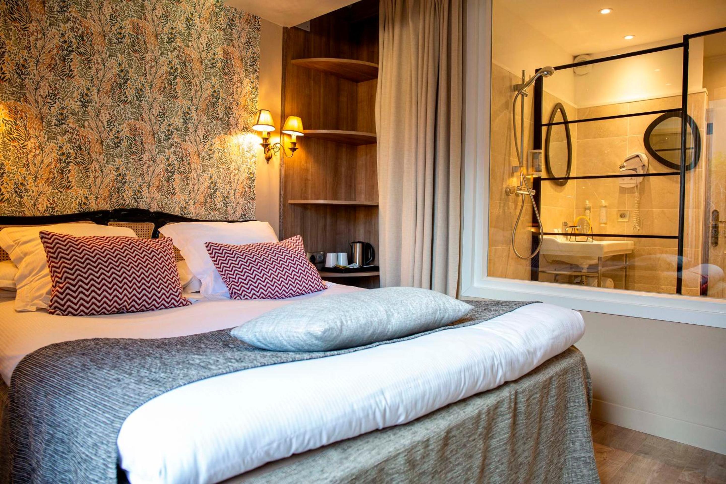Classic Room With Balcony photo 2