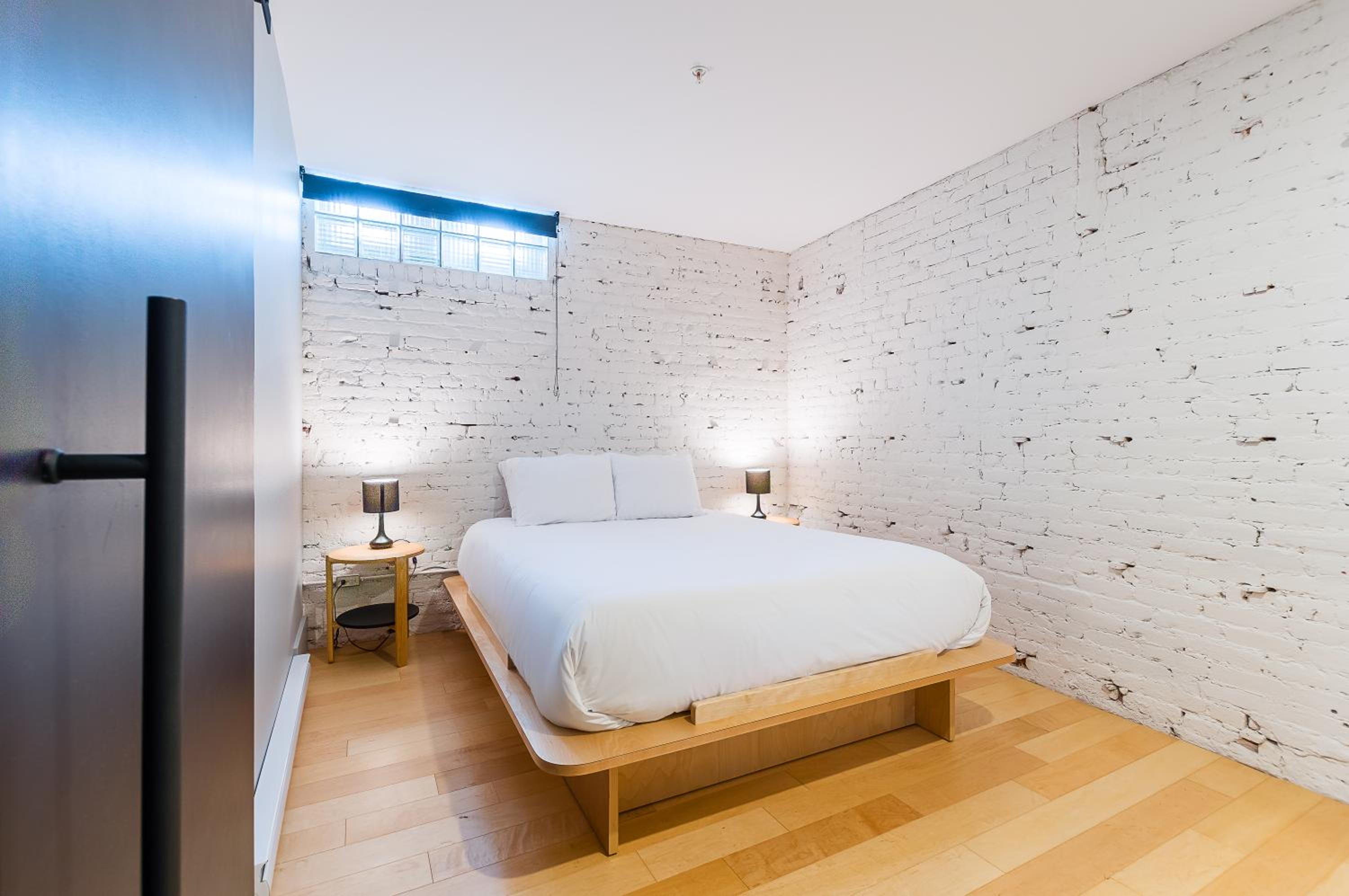 Two-Bedroom Apartment with Bunk Bed and City View T302 thumbnail 5