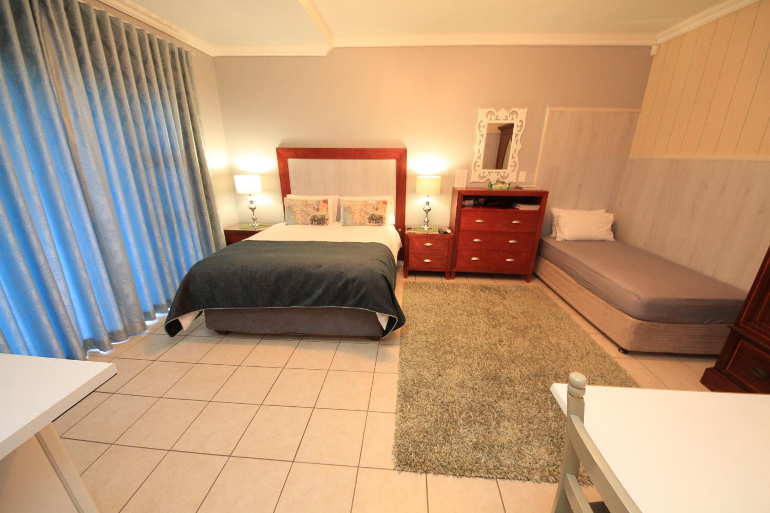 Double Room with Sea View photo 1