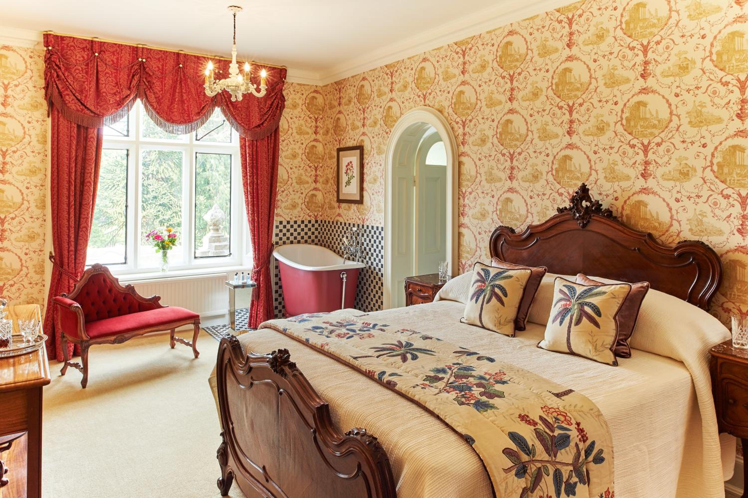 Grand Room photo 2