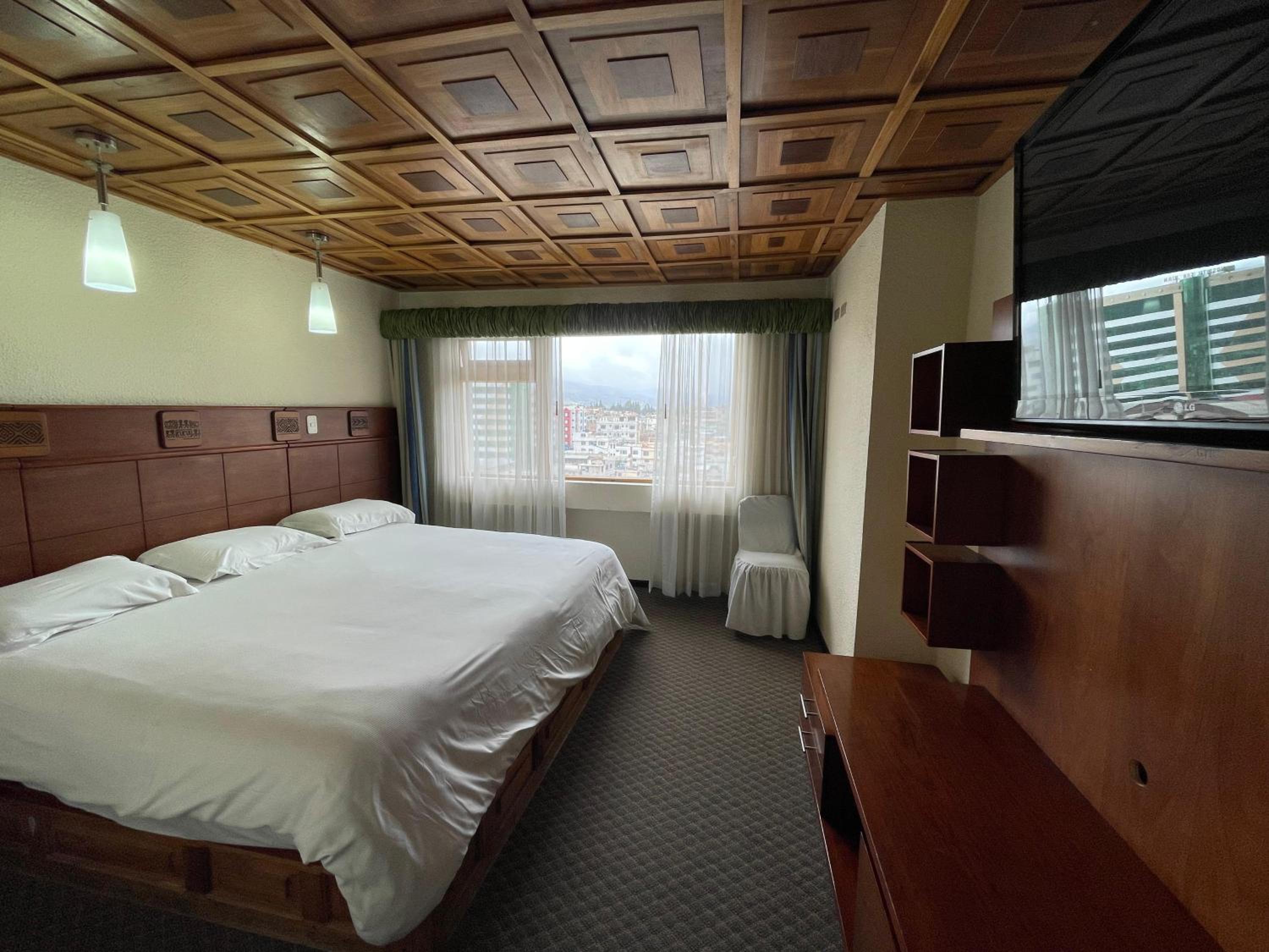 Deluxe Queen Room photo 1