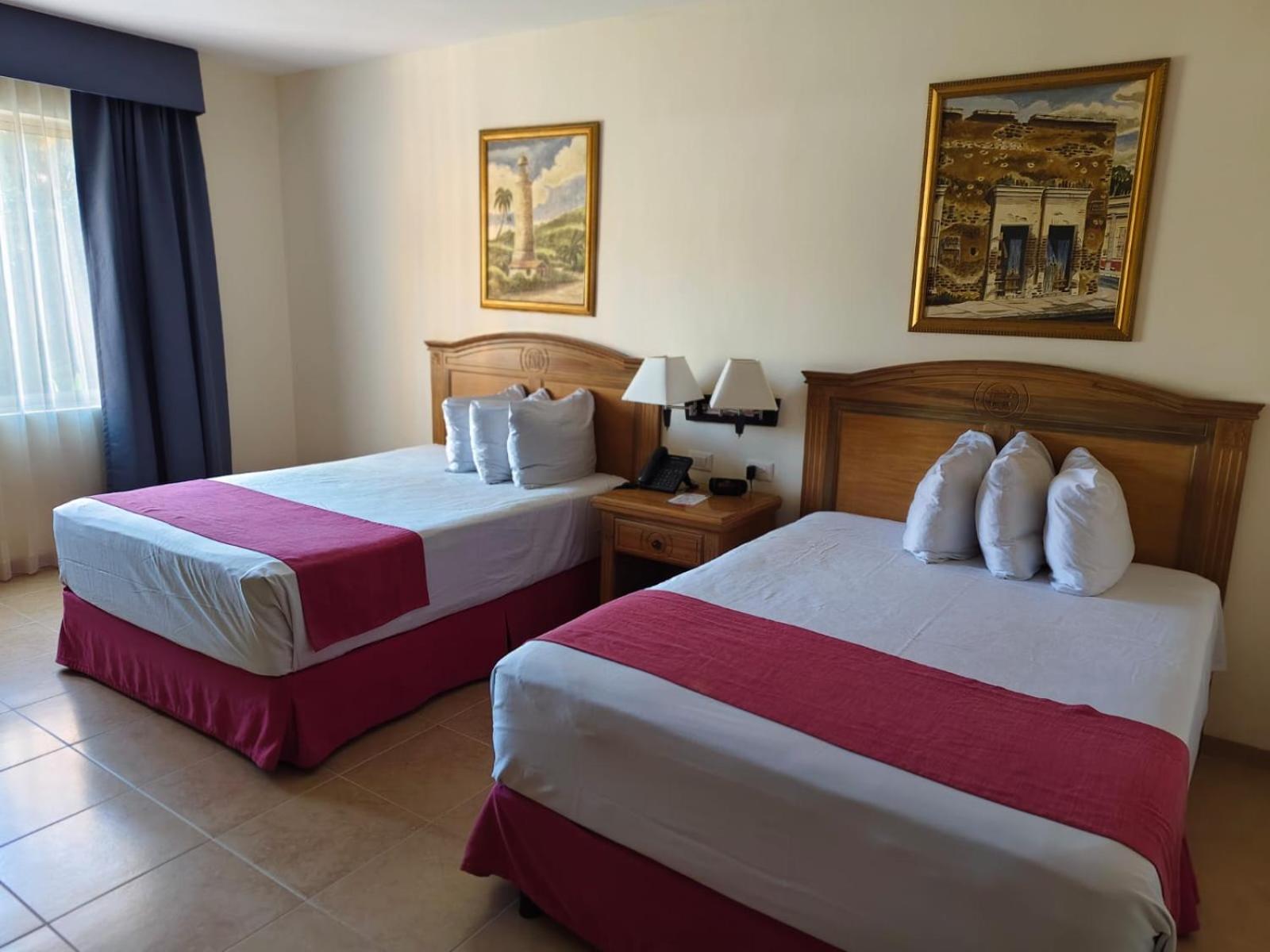 Double Room - Photo 2