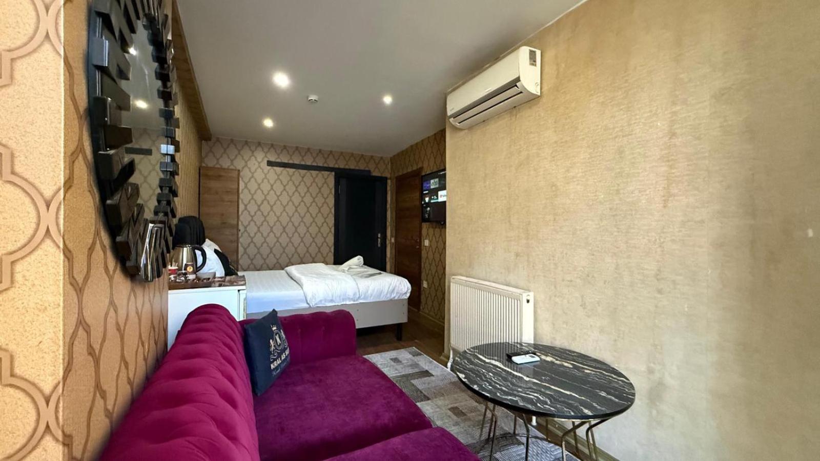 Basic Triple Room photo 2