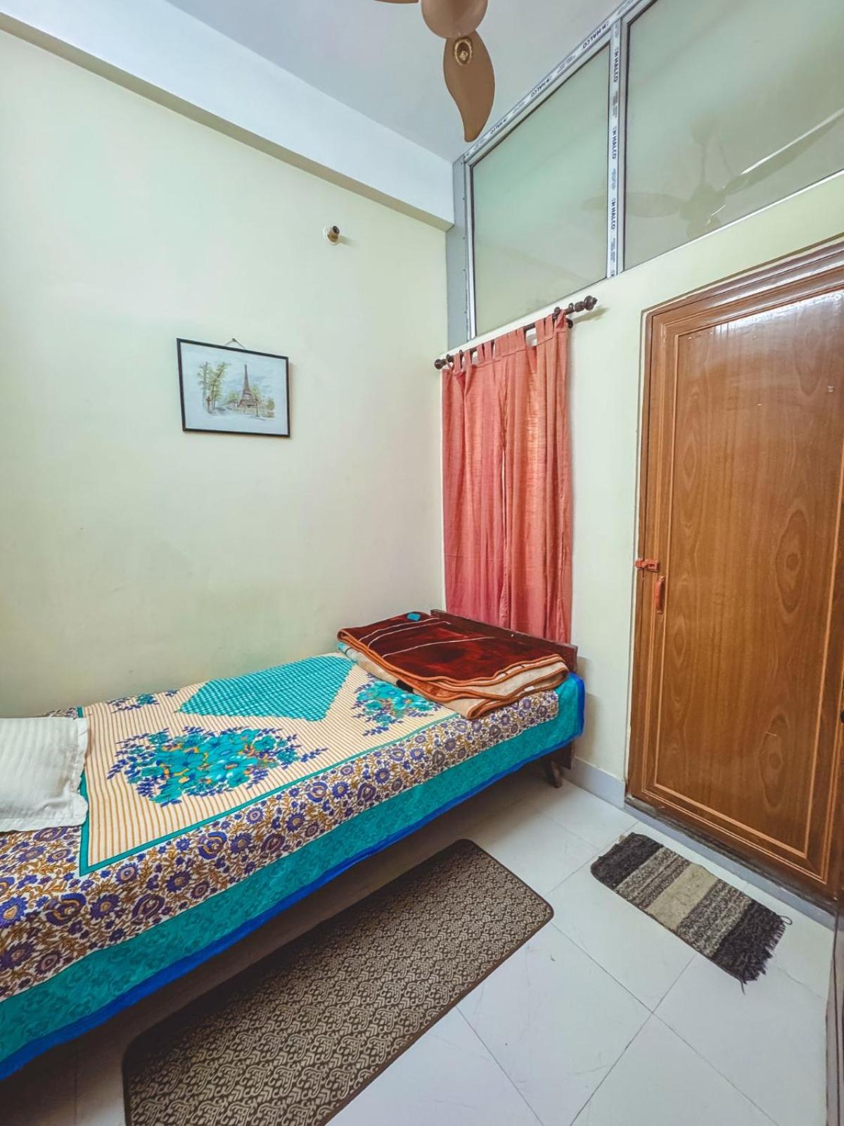 Economy Single Room photo 1