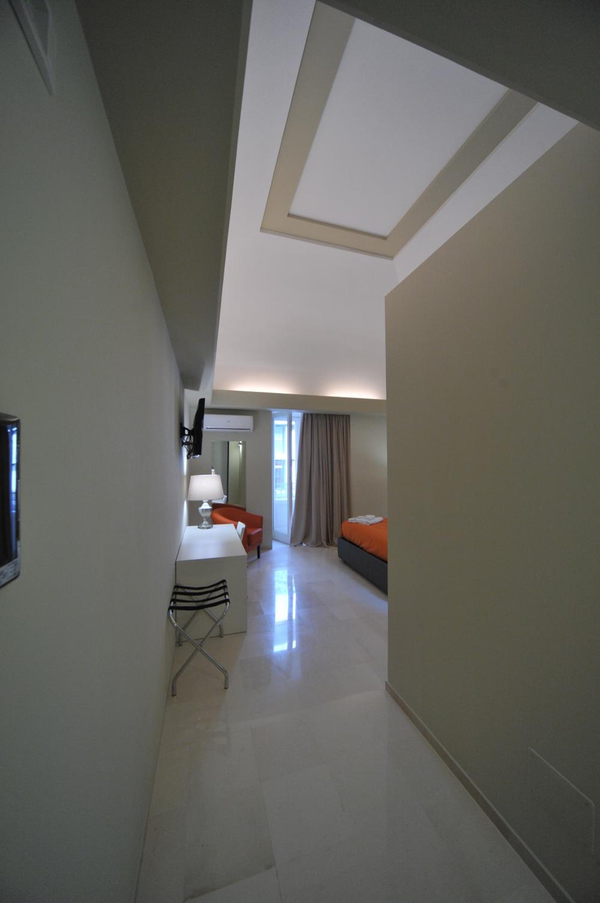 Deluxe Double Room - Photo 4