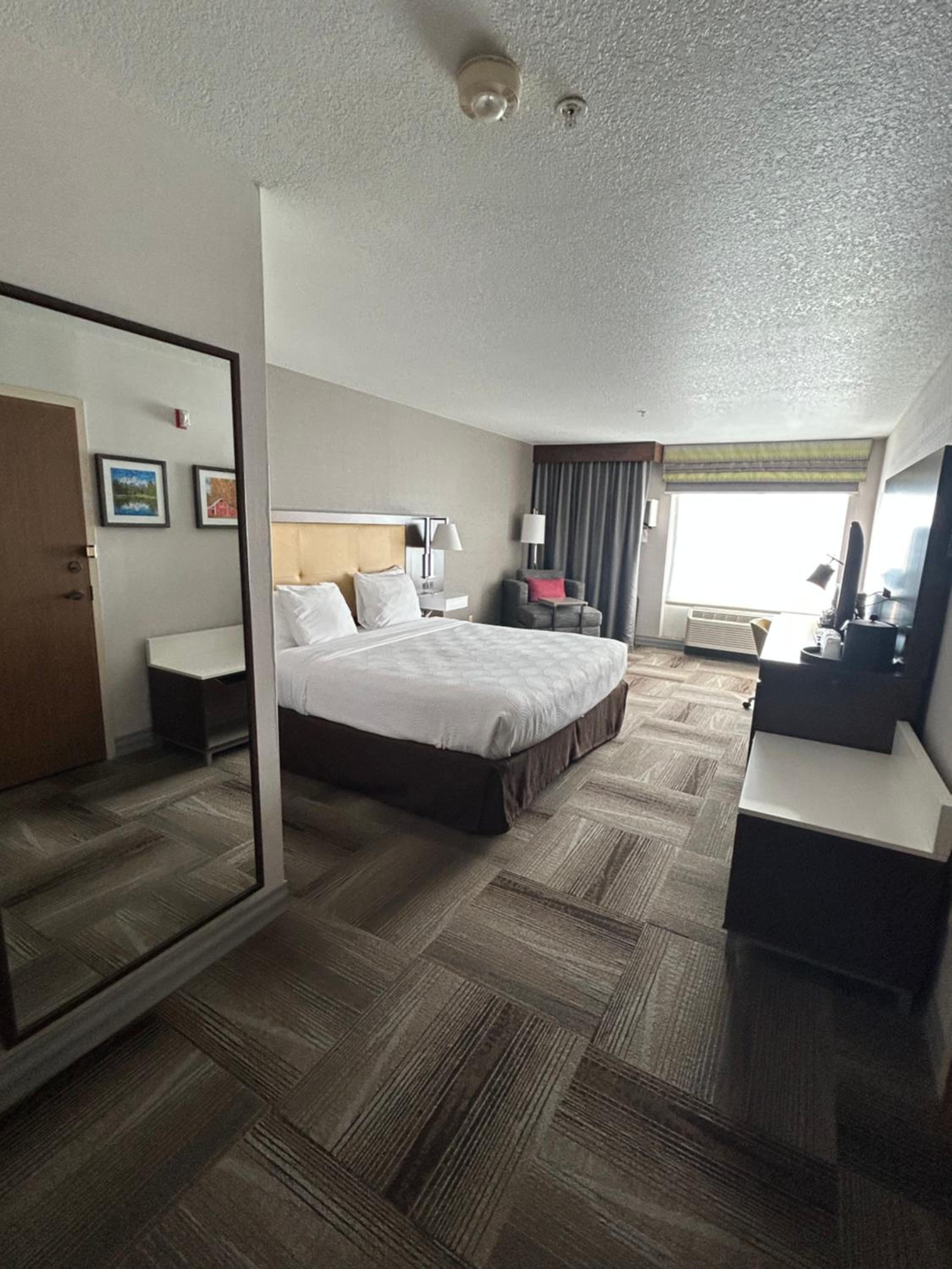 King Room - Disability Access/Non Smoking  - Photo 1