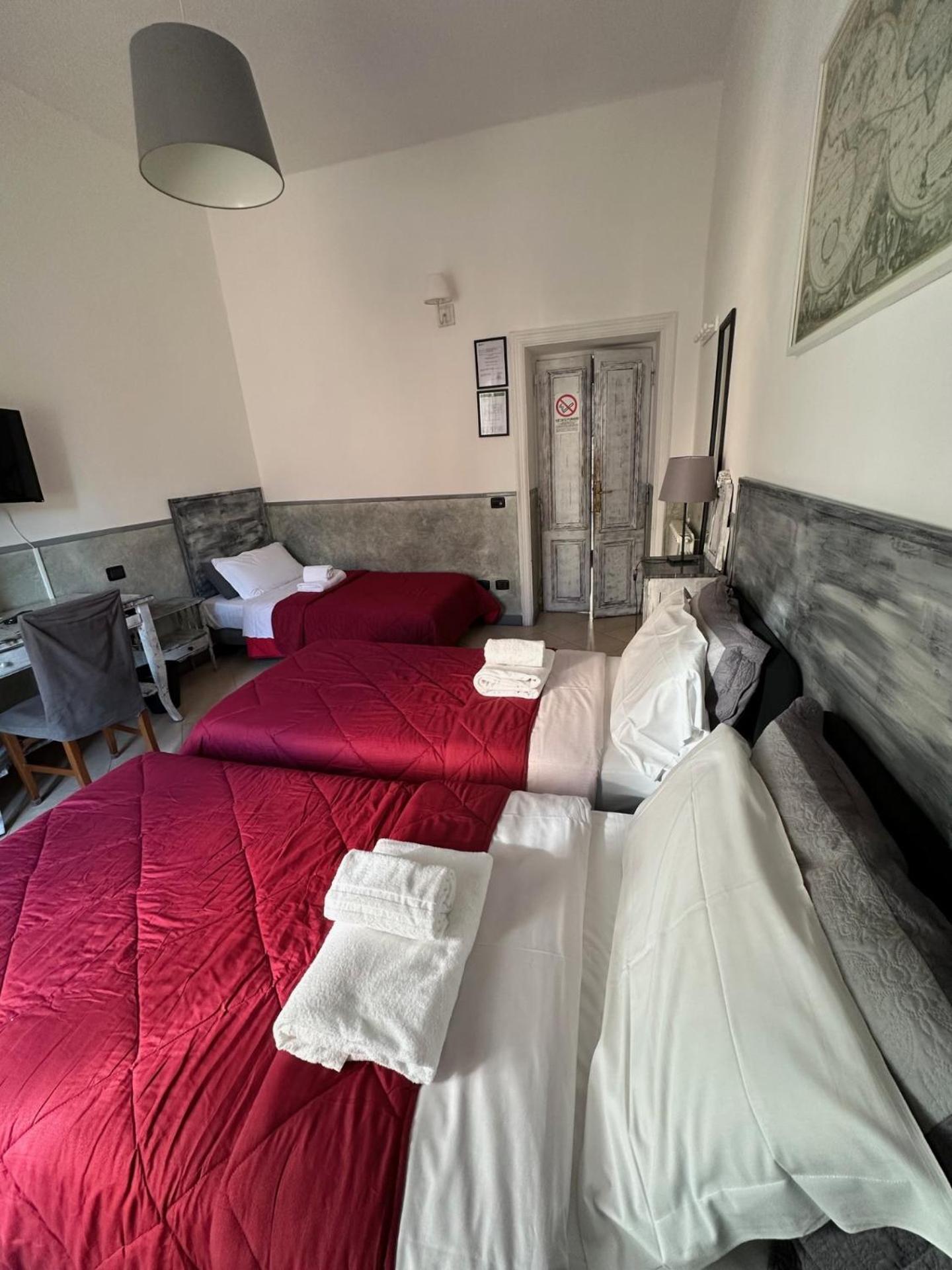 Triple Room with Private External Bathroom photo 3