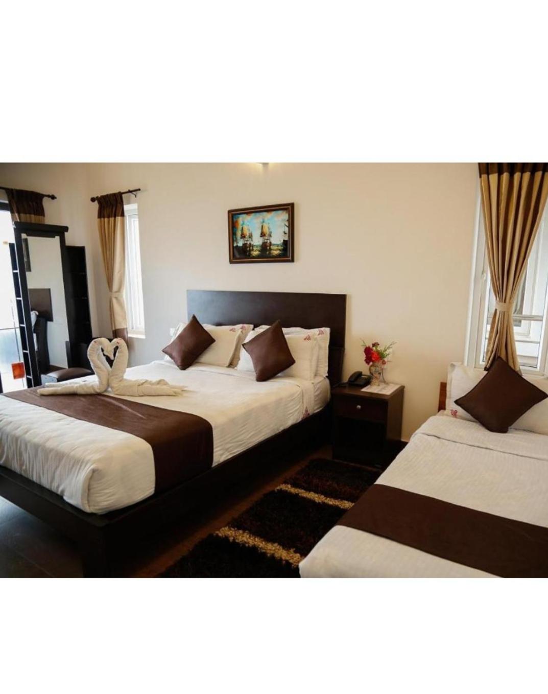 Deluxe Family Suite photo 1