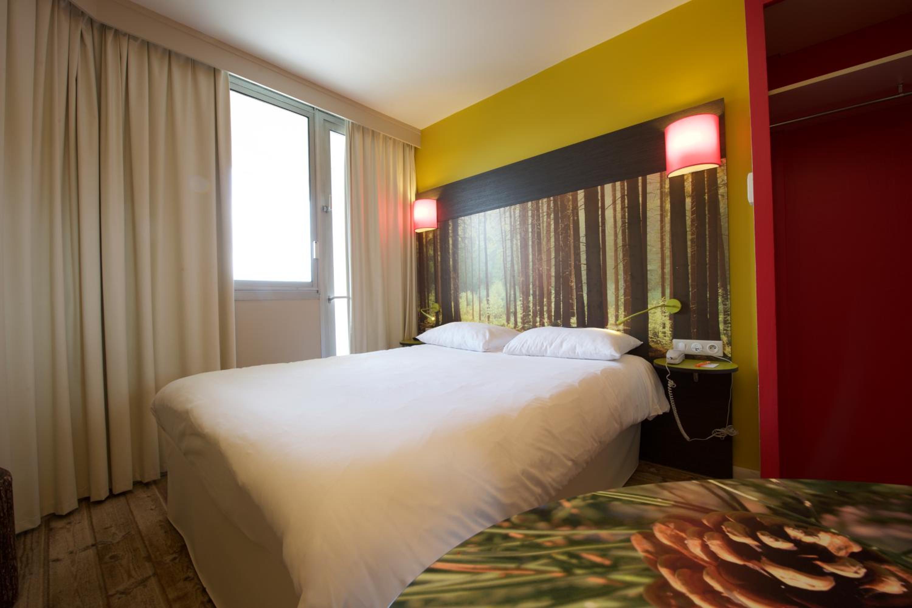 Standard Double Room - Photo 3