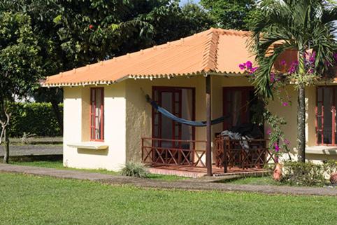 Villa photo 3