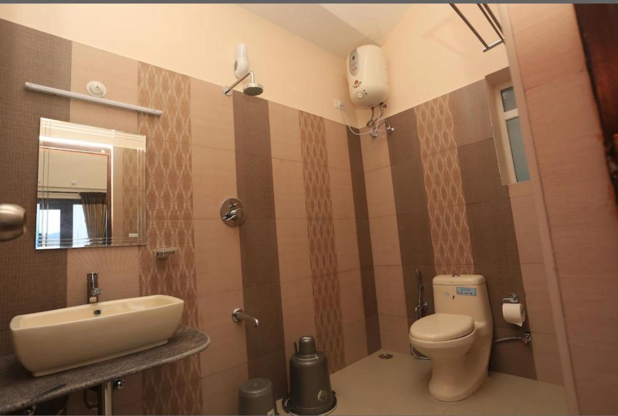 Deluxe Family Suite photo 3