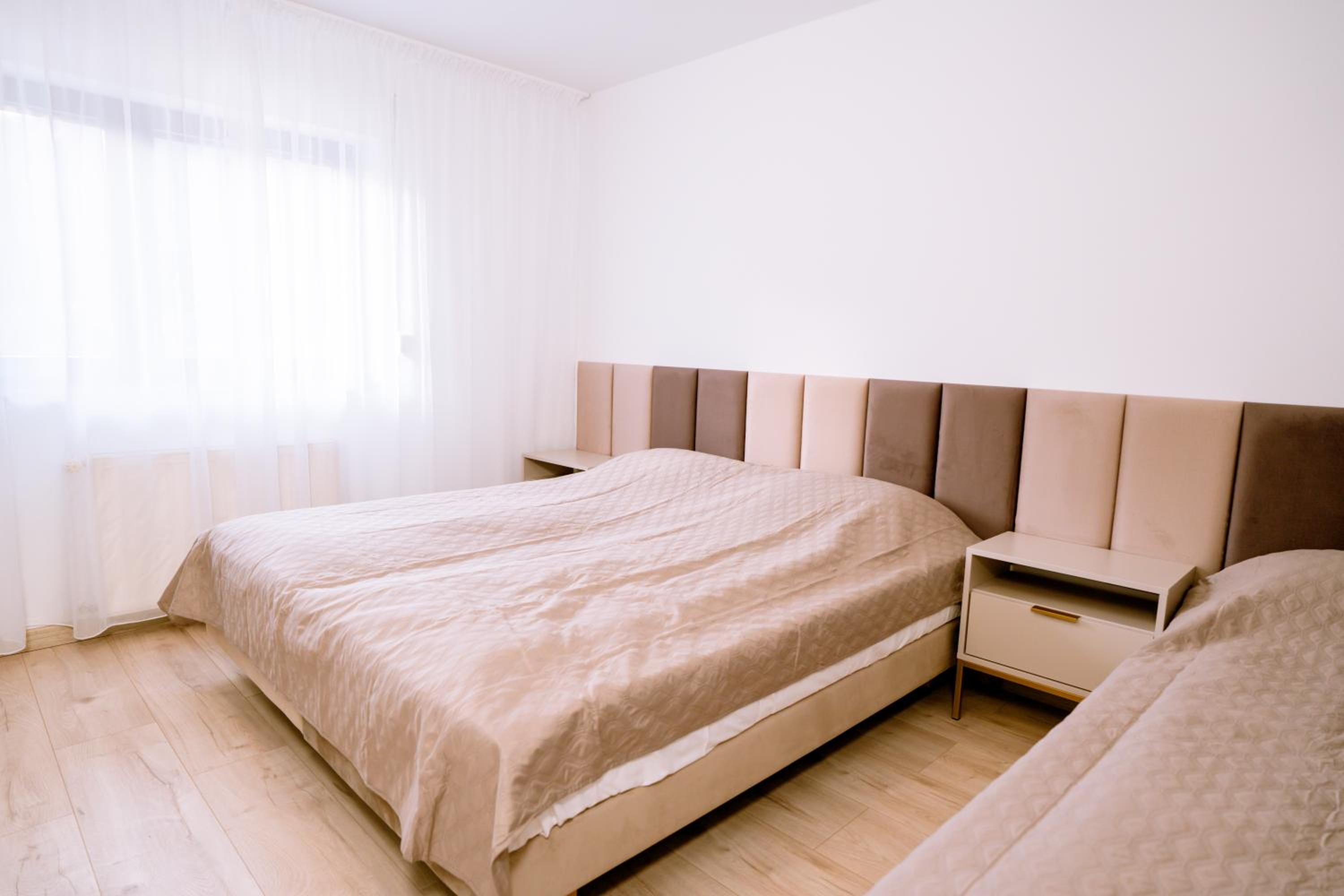One-Bedroom Apartment with Terrace photo 3
