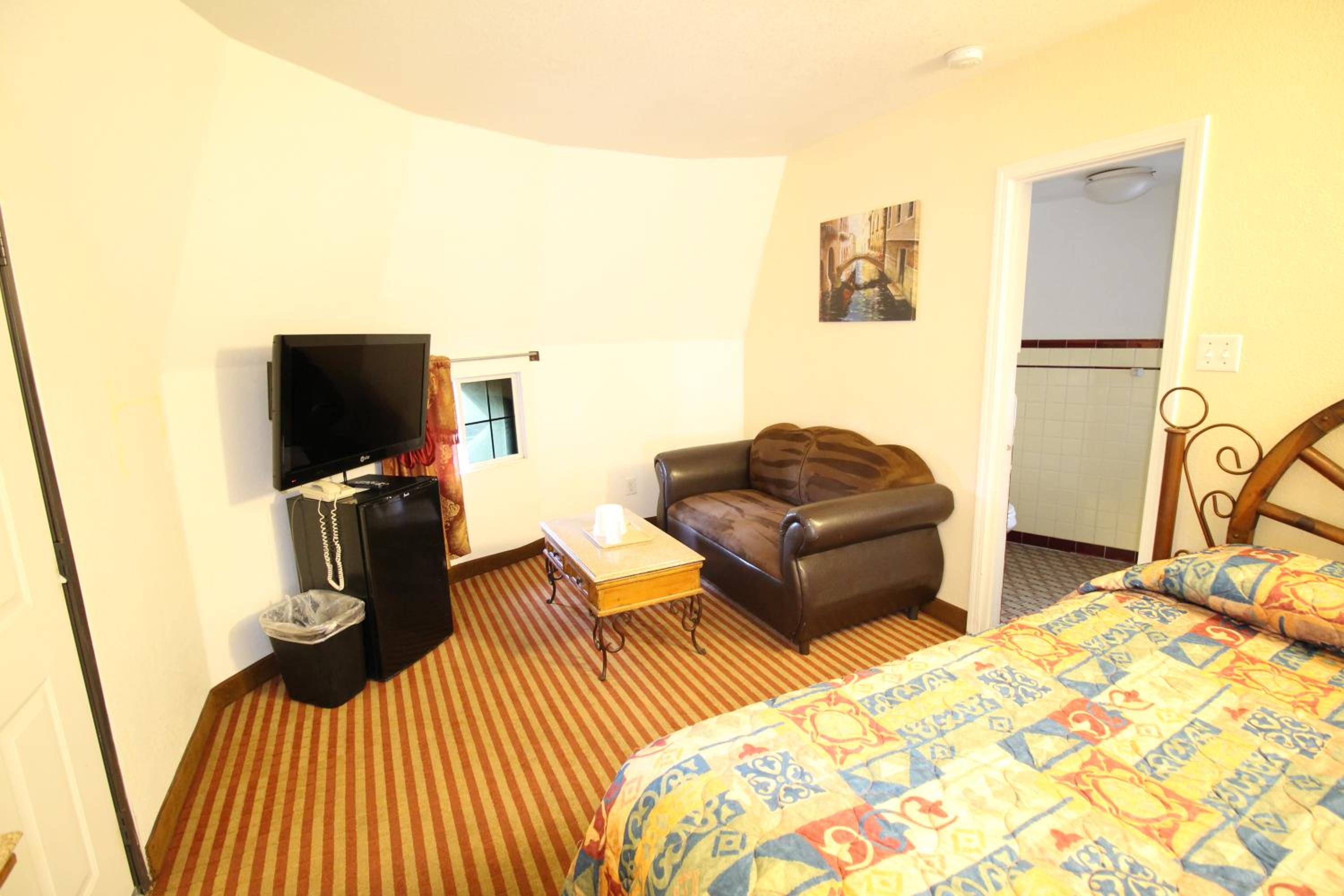 Queen Room