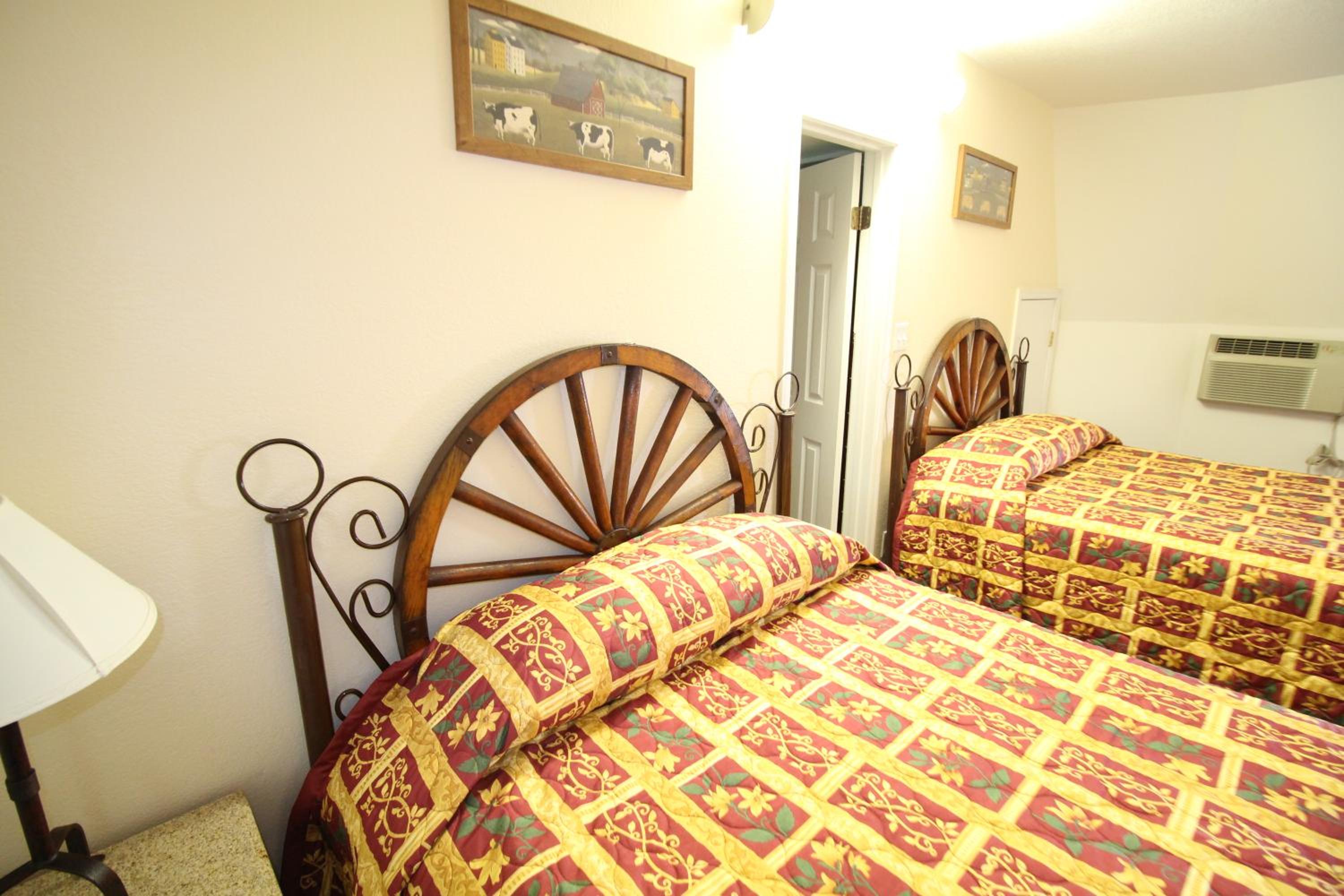 Queen Room with Two Queen Beds