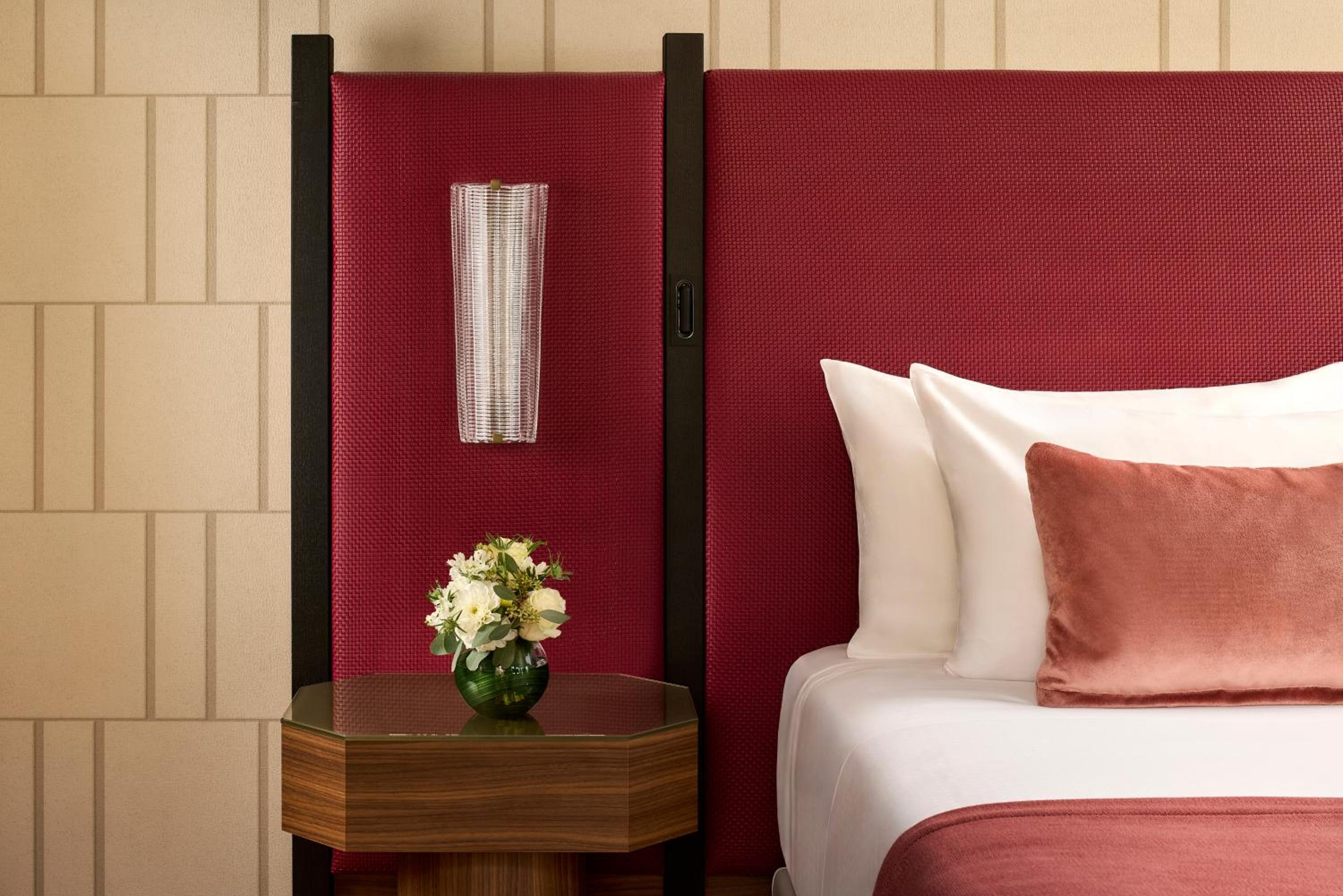 Premium Room with Terrace - Photo 3