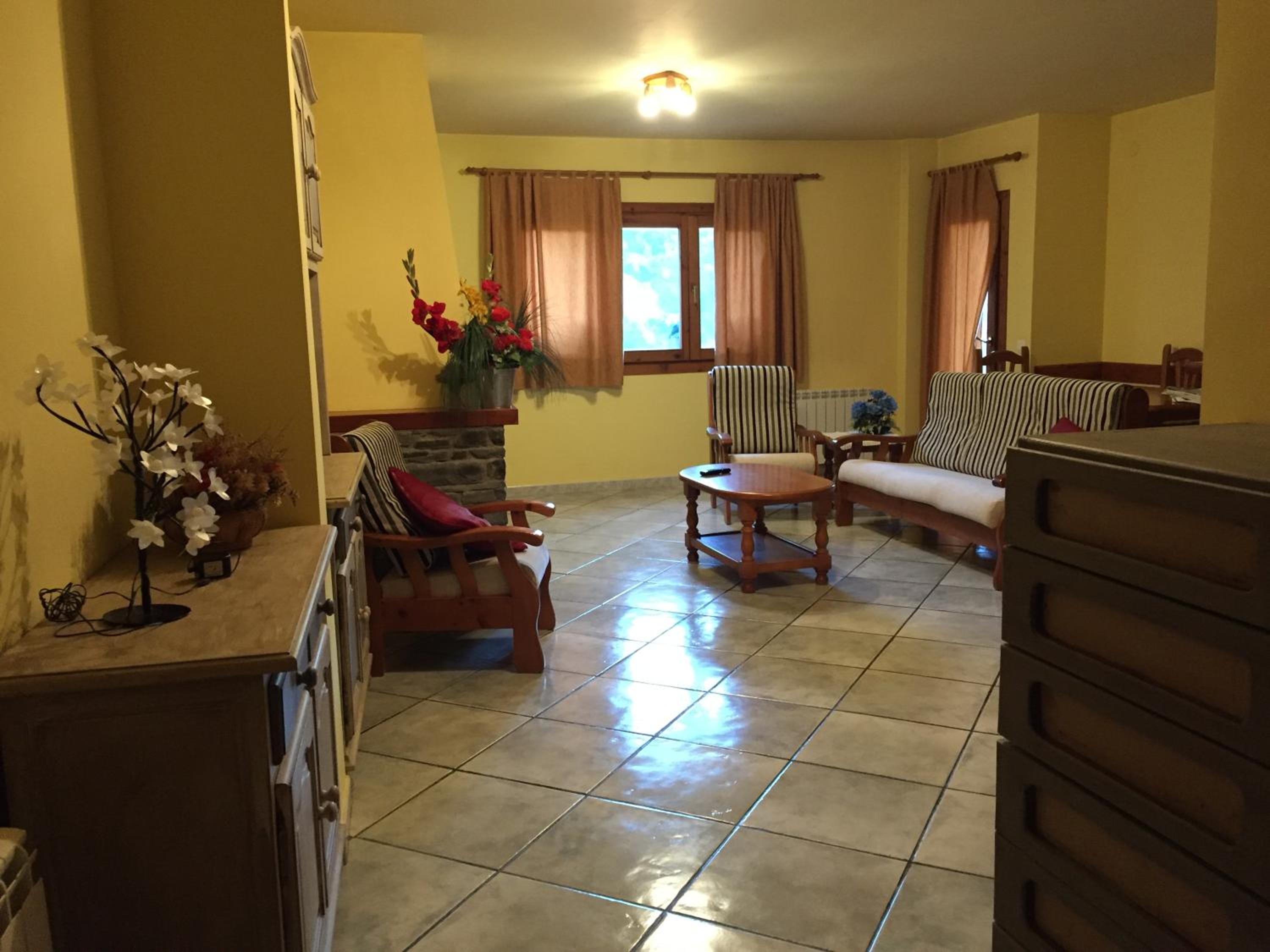 Two-Bedroom Apartment - Photo 34