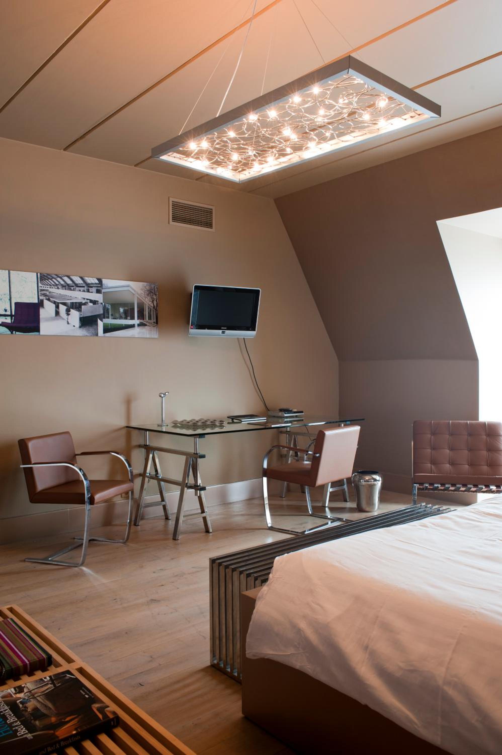 Design Superior Deluxe Room (2)