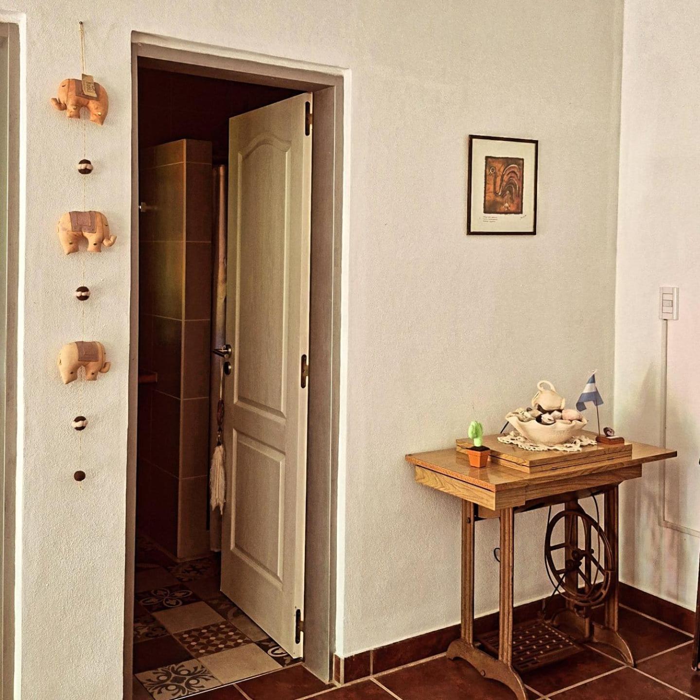One-Bedroom House photo 2