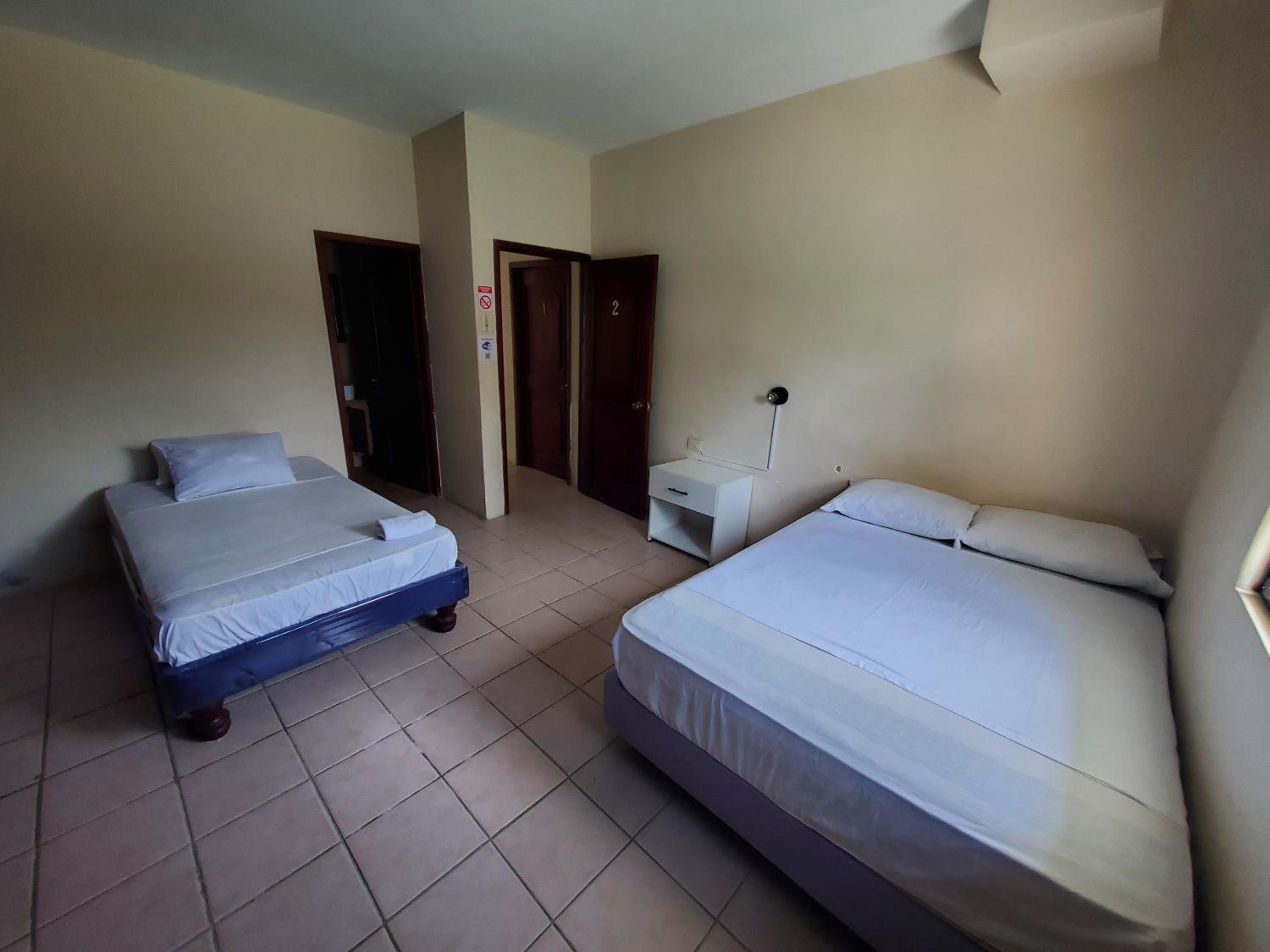 4-Bed Female Dormitory Room photo 1