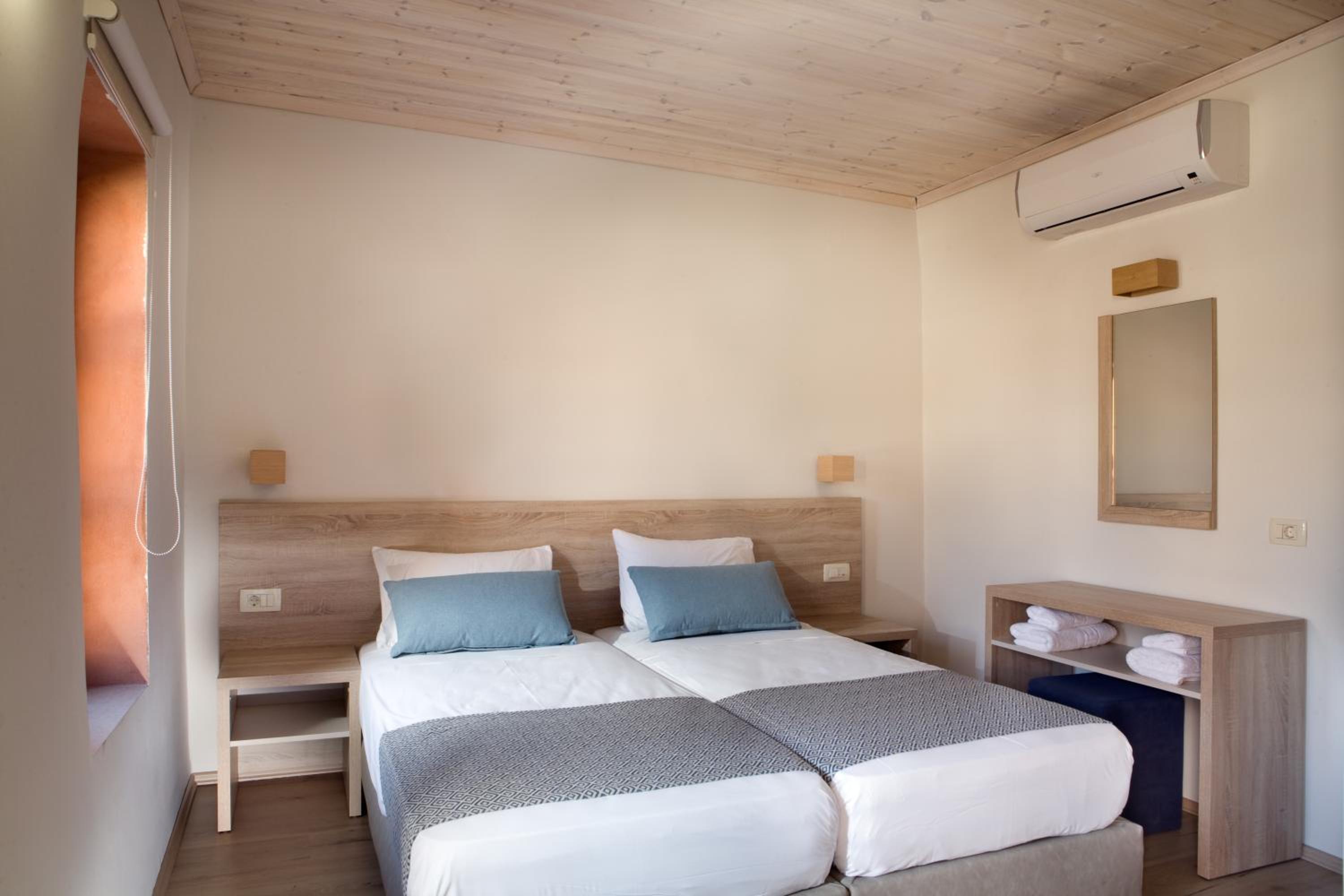 Two-Bedroom Apartment with Terrace photo 2