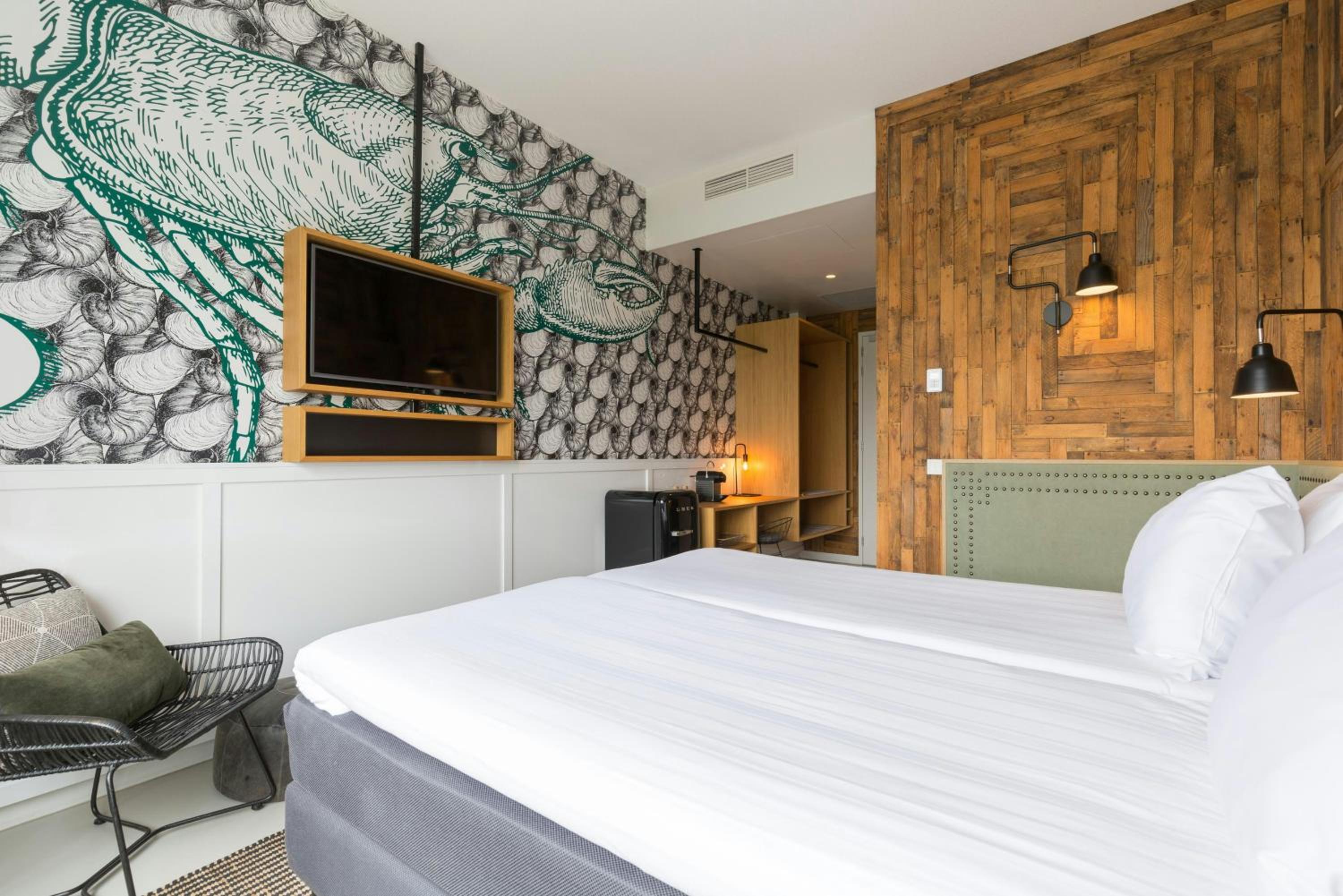 Comfort Room 1 Twin Bed
