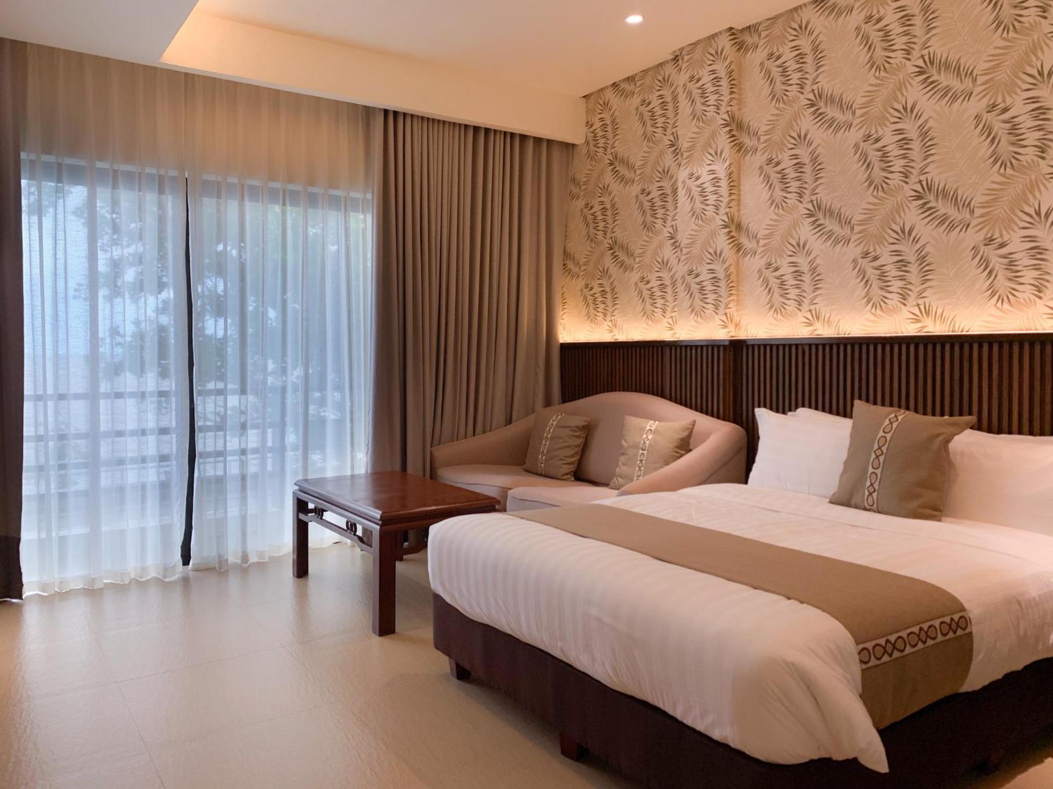 Queen Room with Sea View