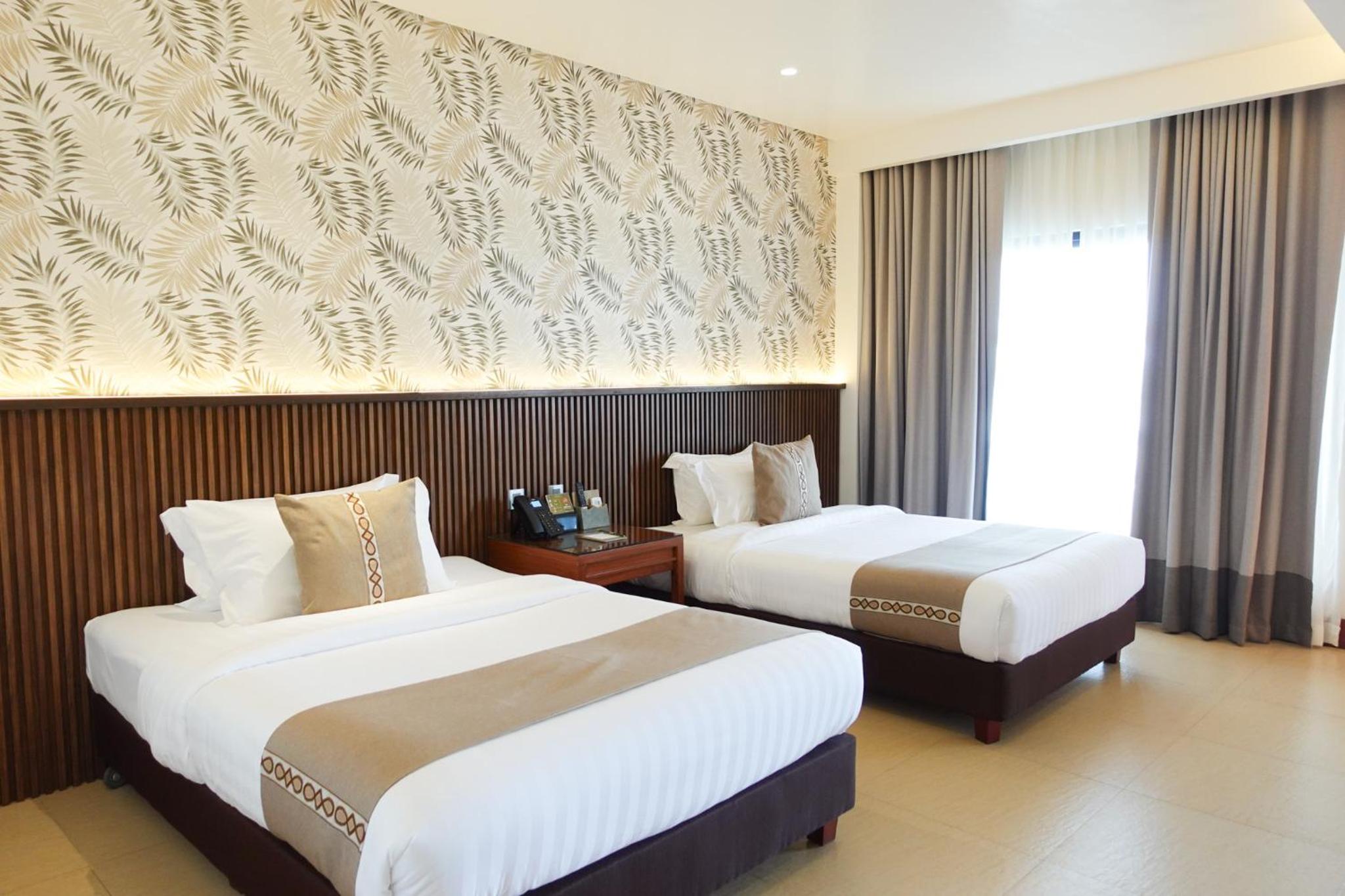 Twin Room with Sea View