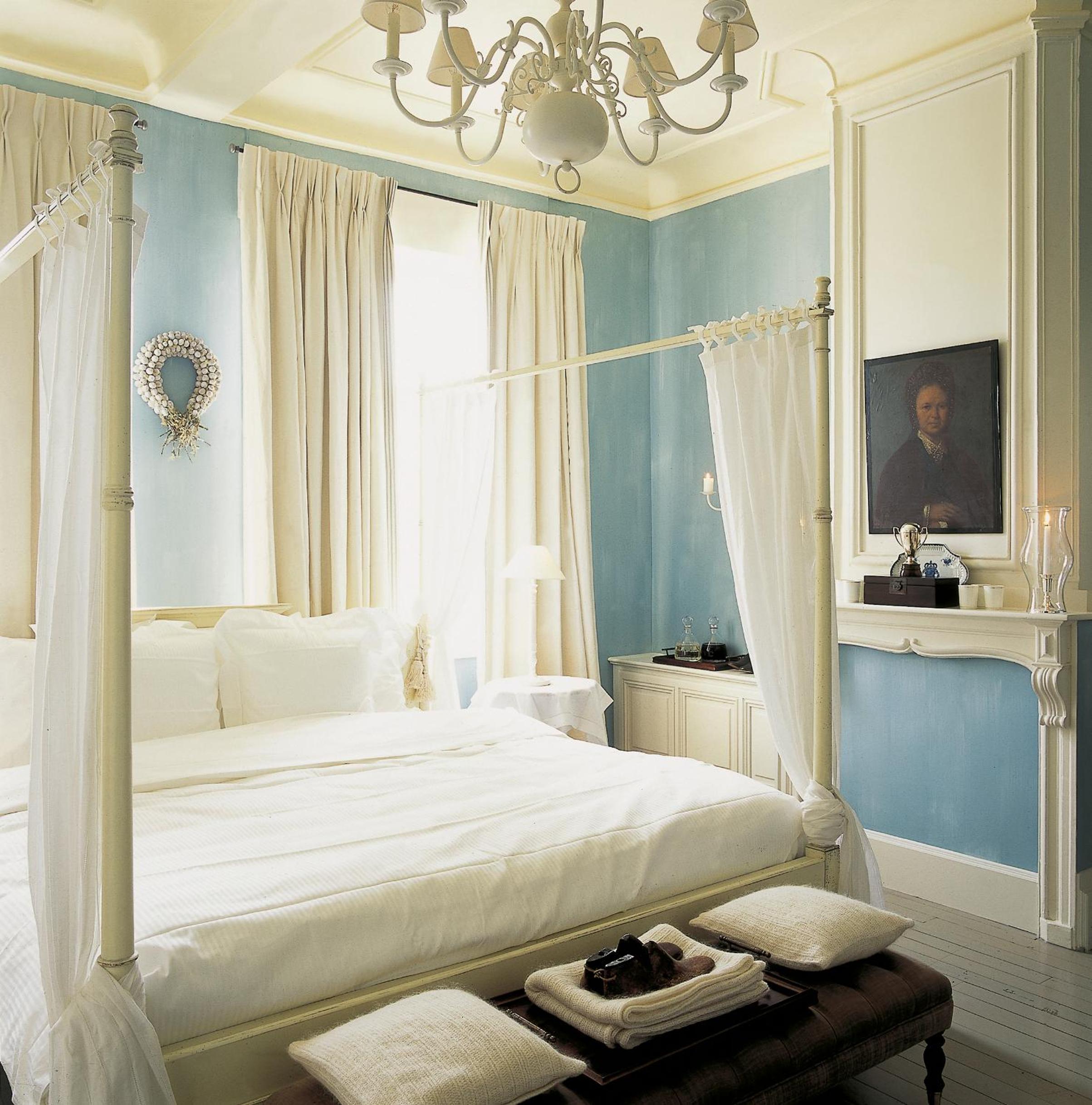 Large Superior Room with Balcony and Garden View
