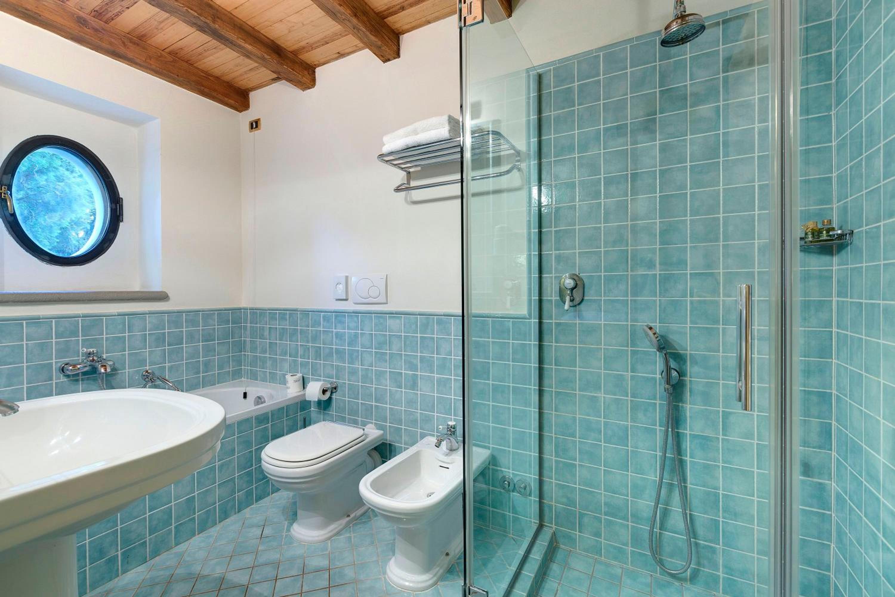 Superior Double Room - Photo 12