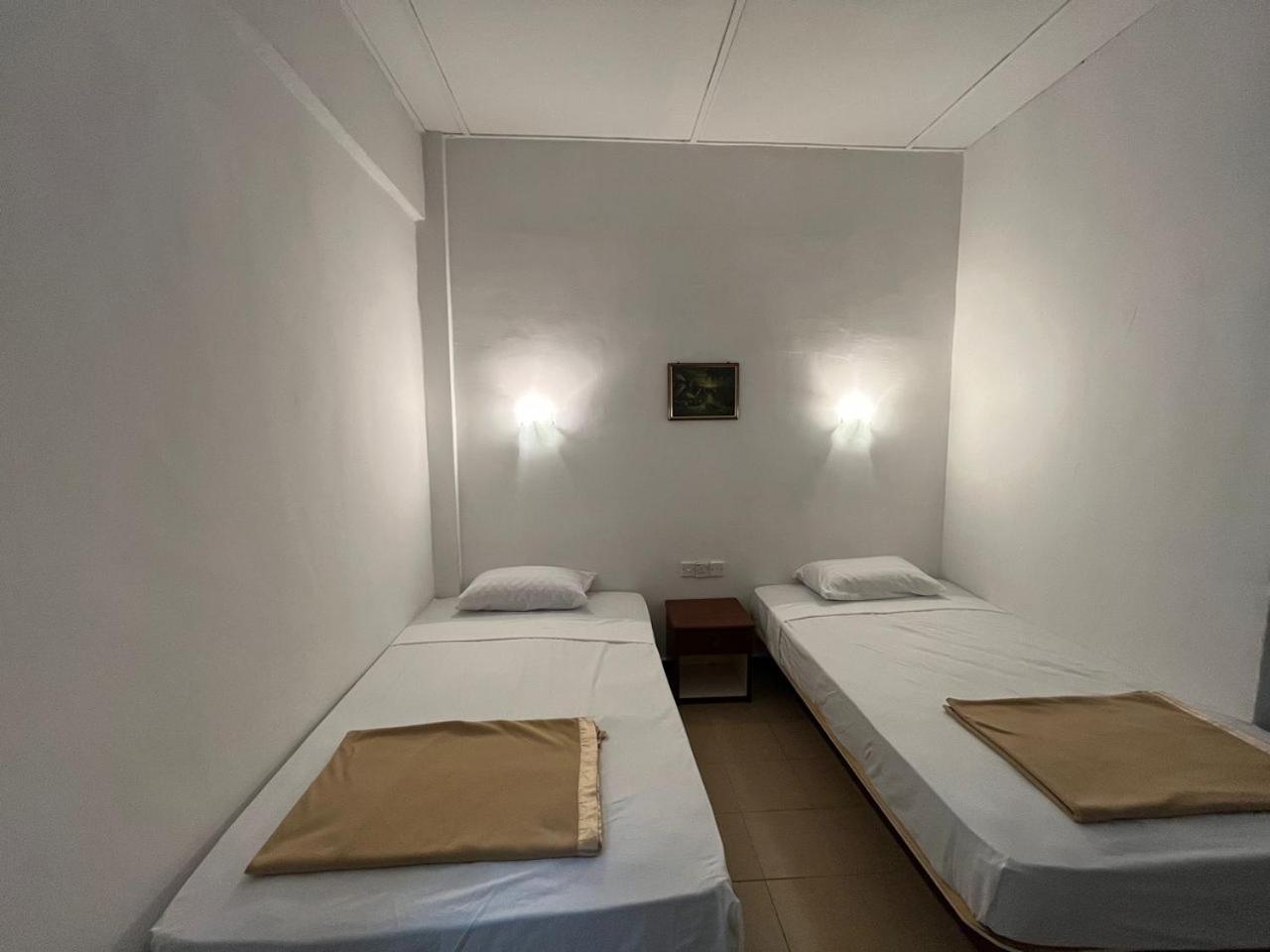 Standard Twin Room photo 3