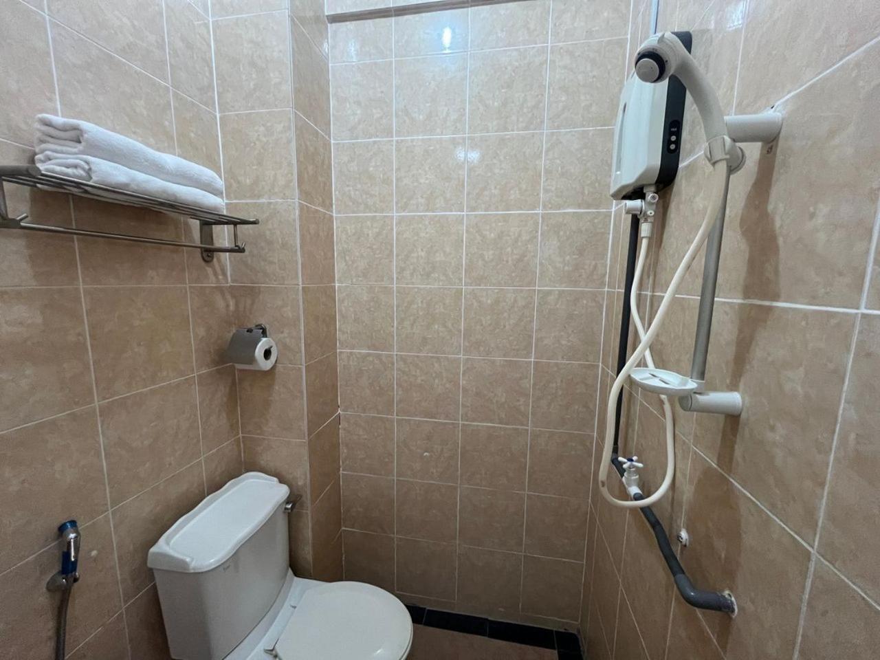 Standard Twin Room photo 1