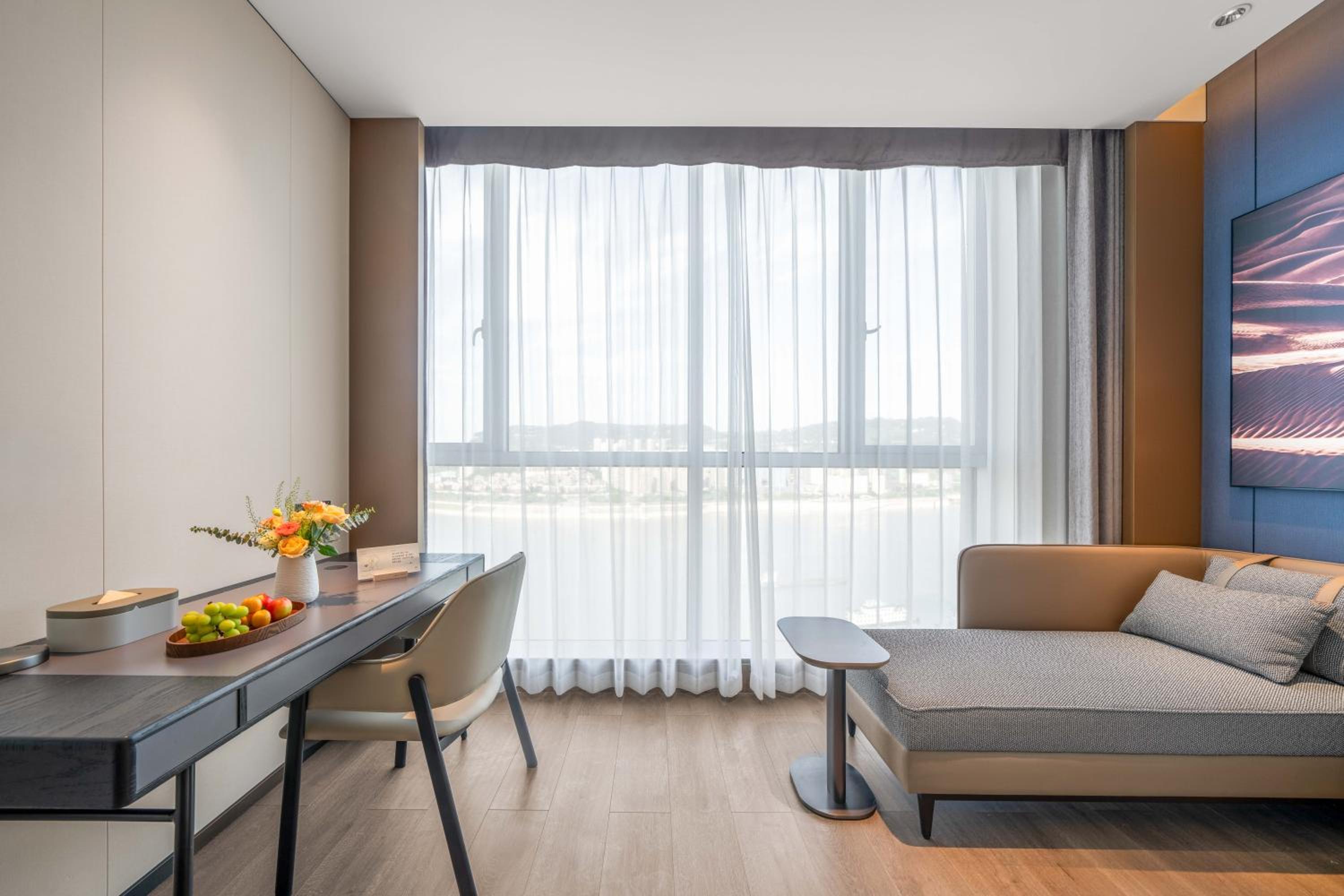Deluxe Twin Room with Sea View