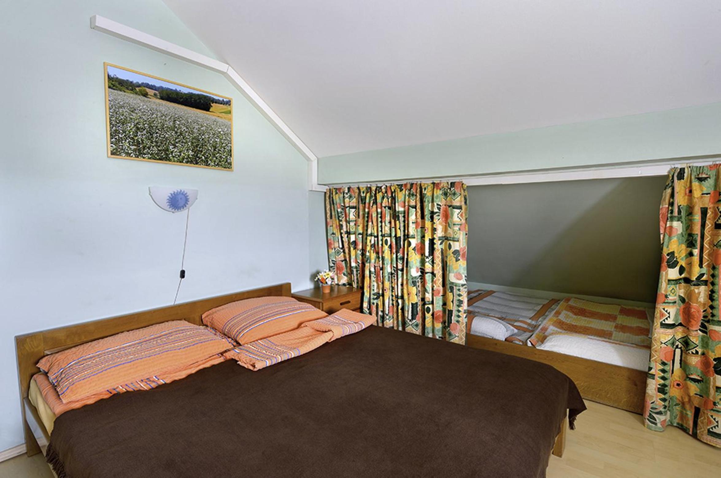 Family Double Room - Photo 4