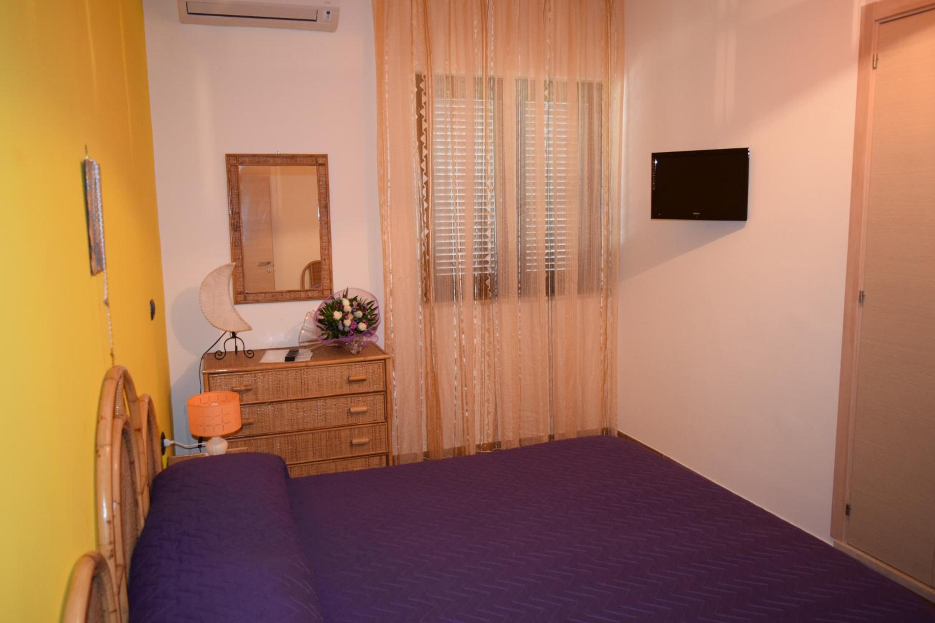 Classic Triple Room photo 2