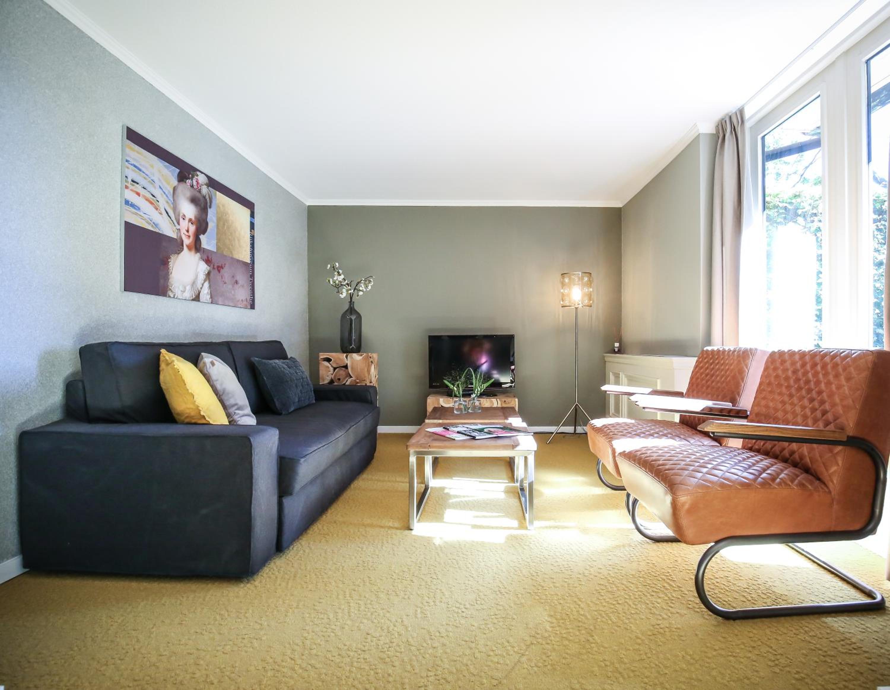 Spacious Suite photo 3