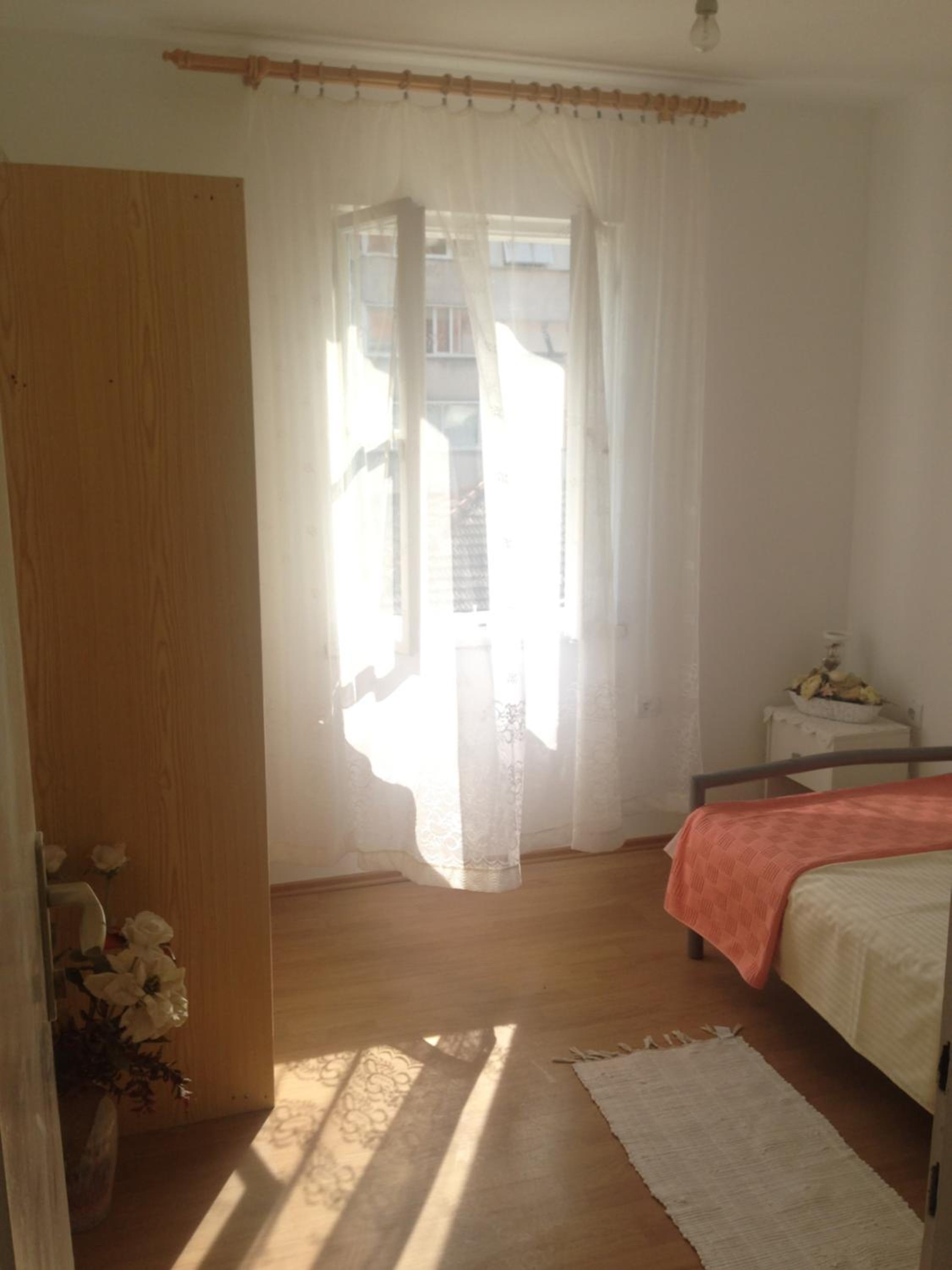 Apartment with Terrace - Photo 41