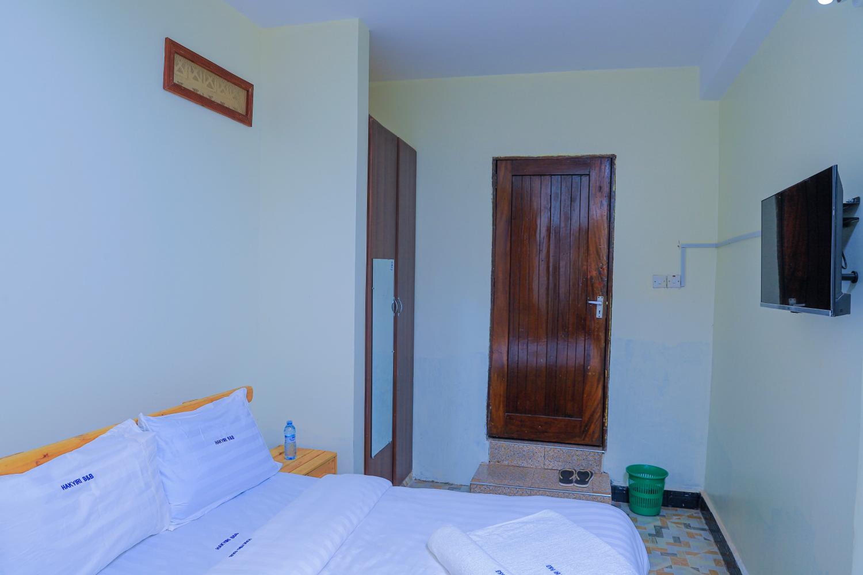 Standard Double Room photo 3