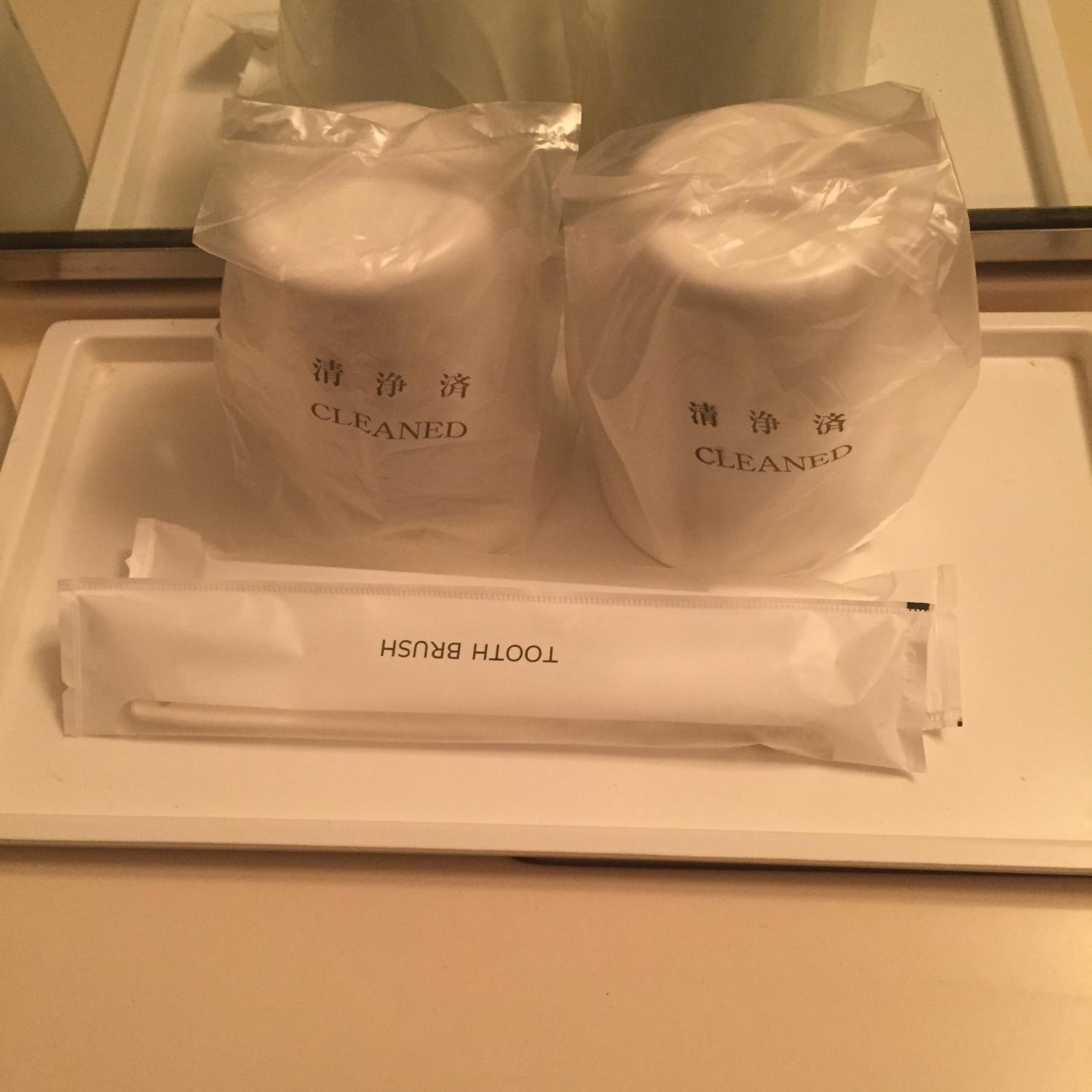 Twin Room - Non-Smoking - Photo 5