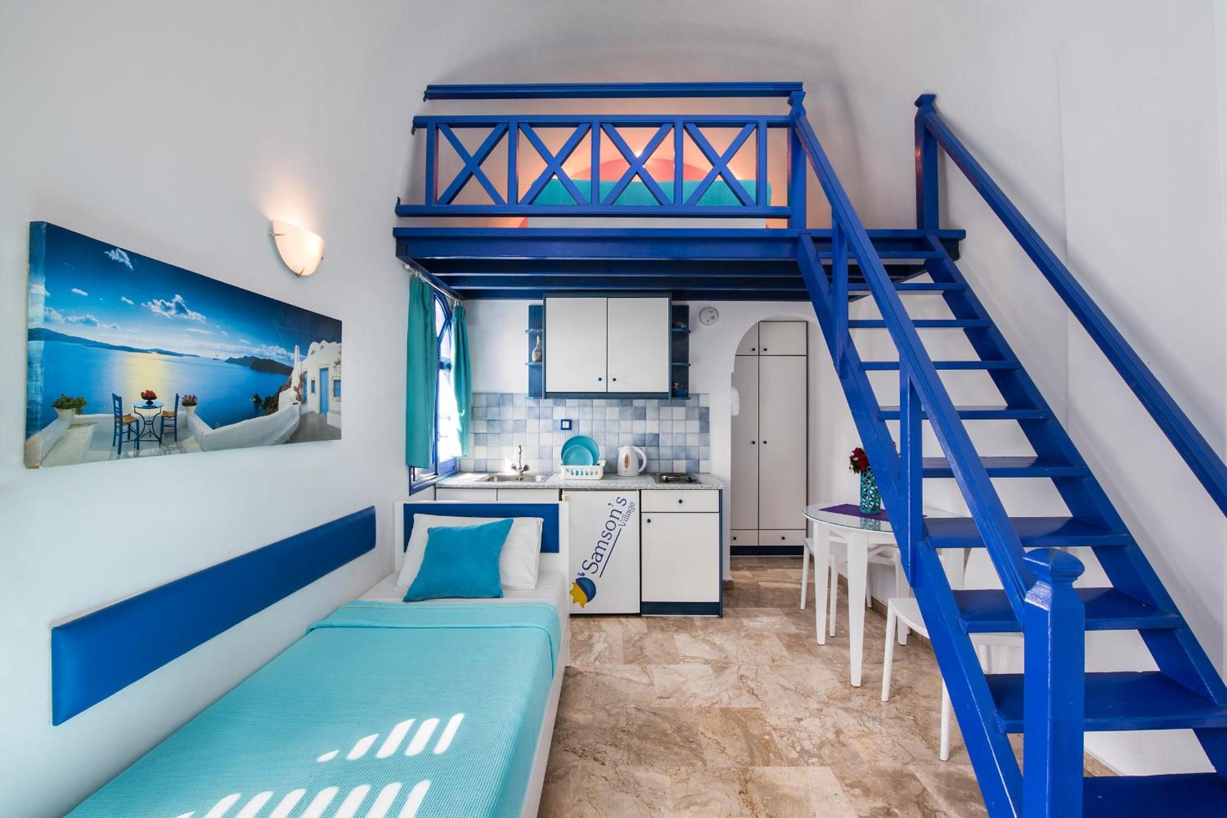 Apartment - Split Level - Photo 7