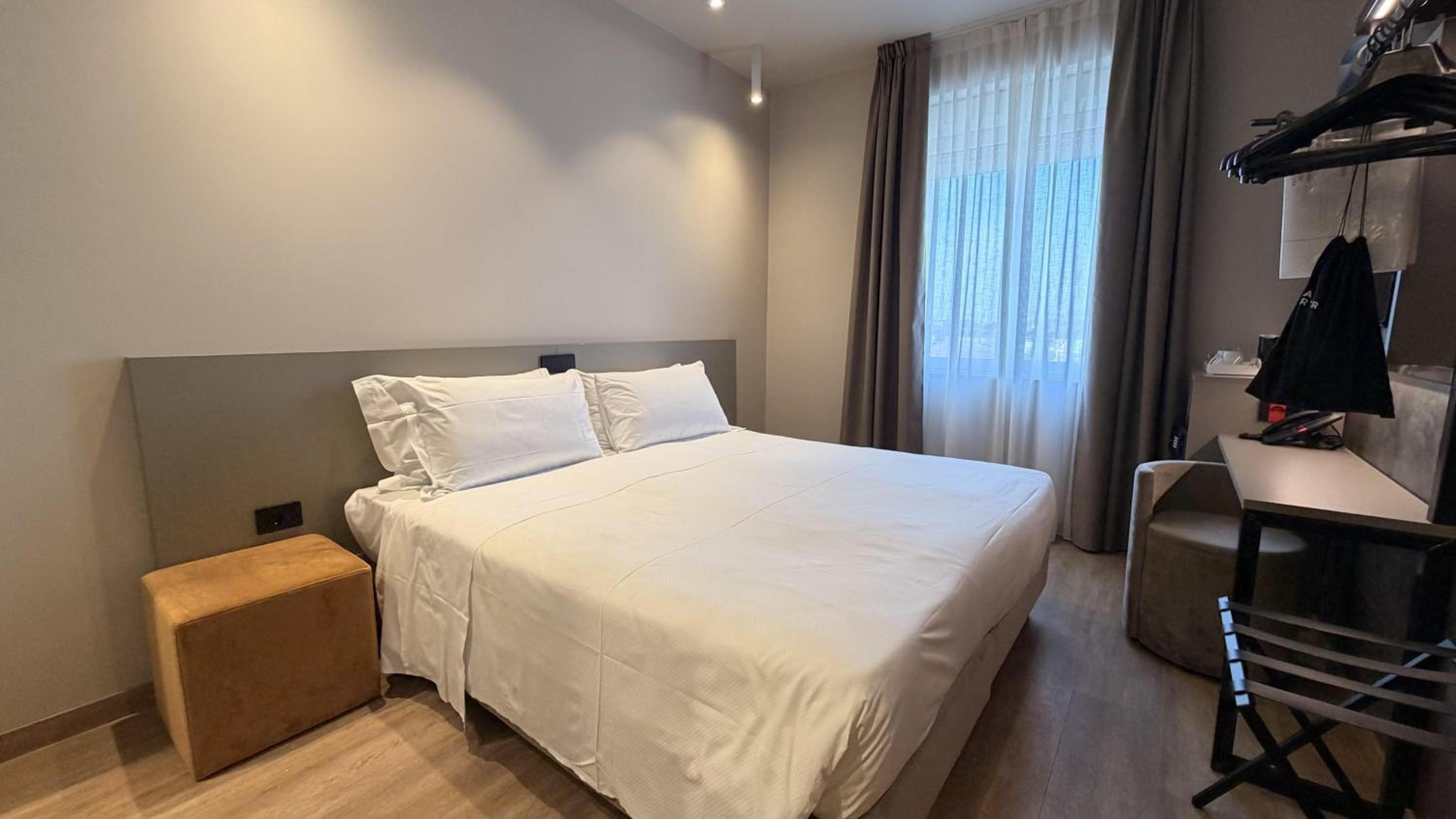 Comfort King or Twin Room