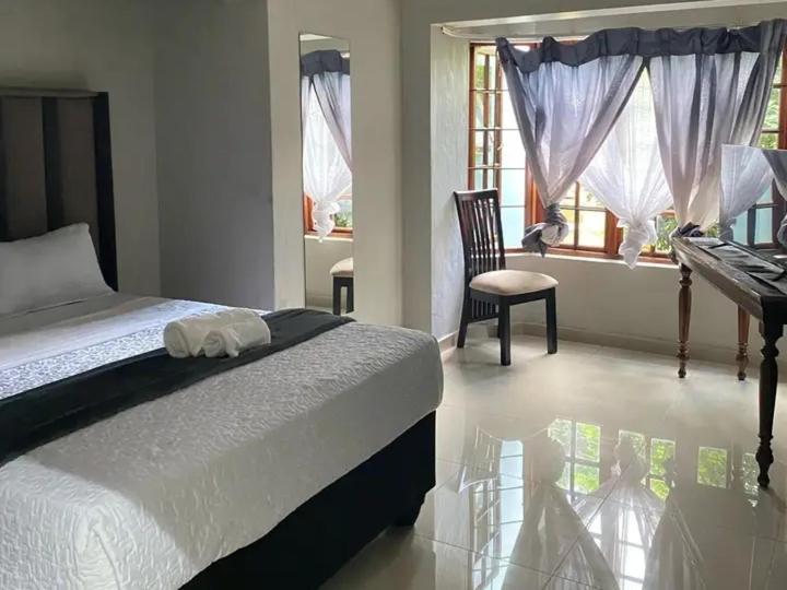 Double Room photo 3