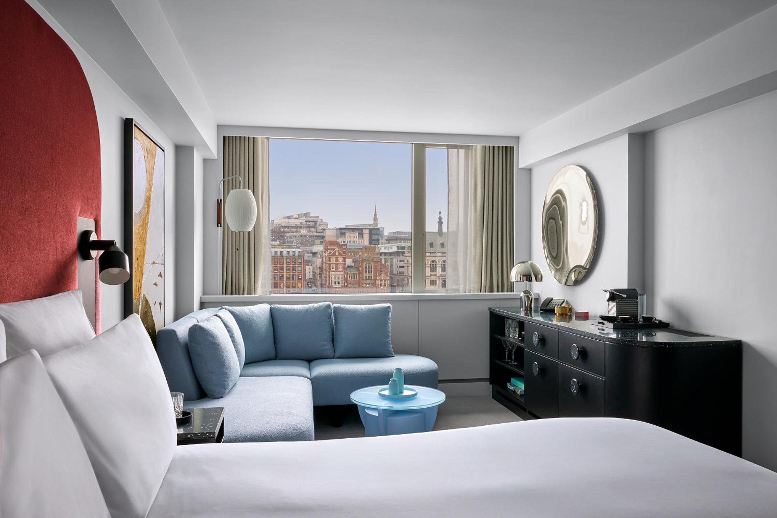 River View Studio Suite